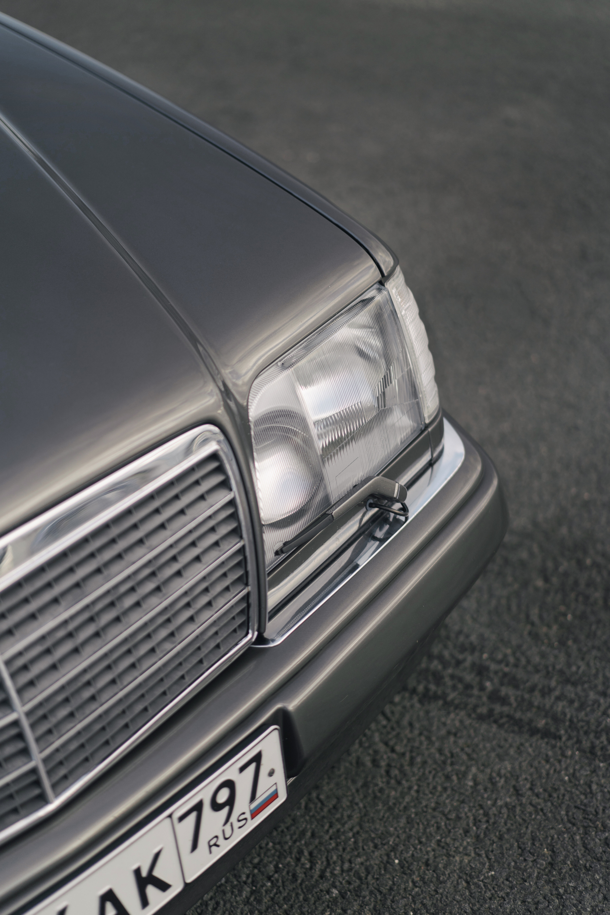 Легендарный Мерседес серии w124. Автомобильный фотограф Антон Цырулев