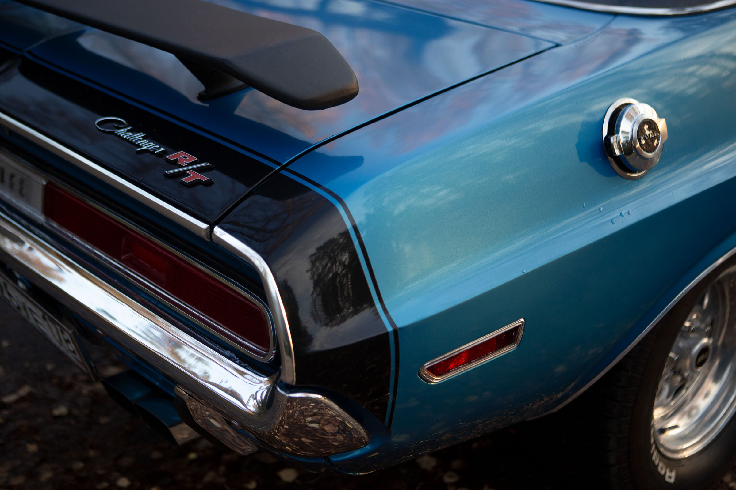 Dodge легенда