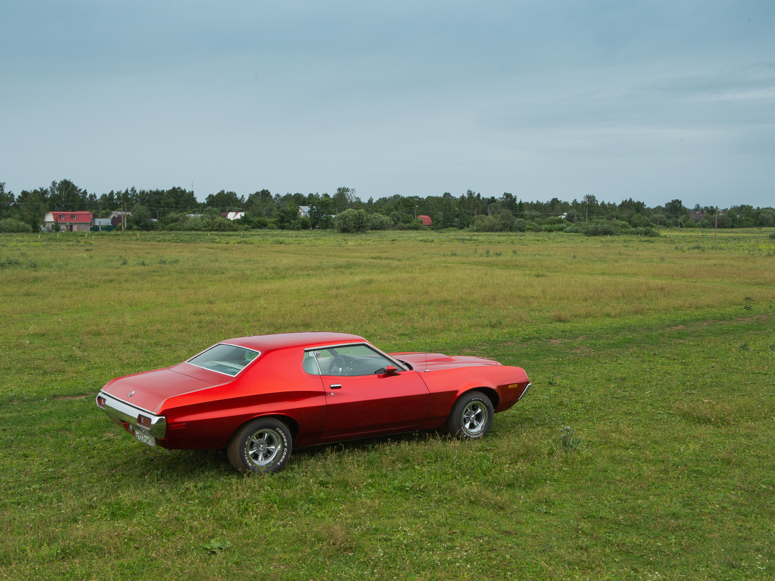 Культовый американский Ford Gran Torino. Автомобильный фотограф Антон Цырулев