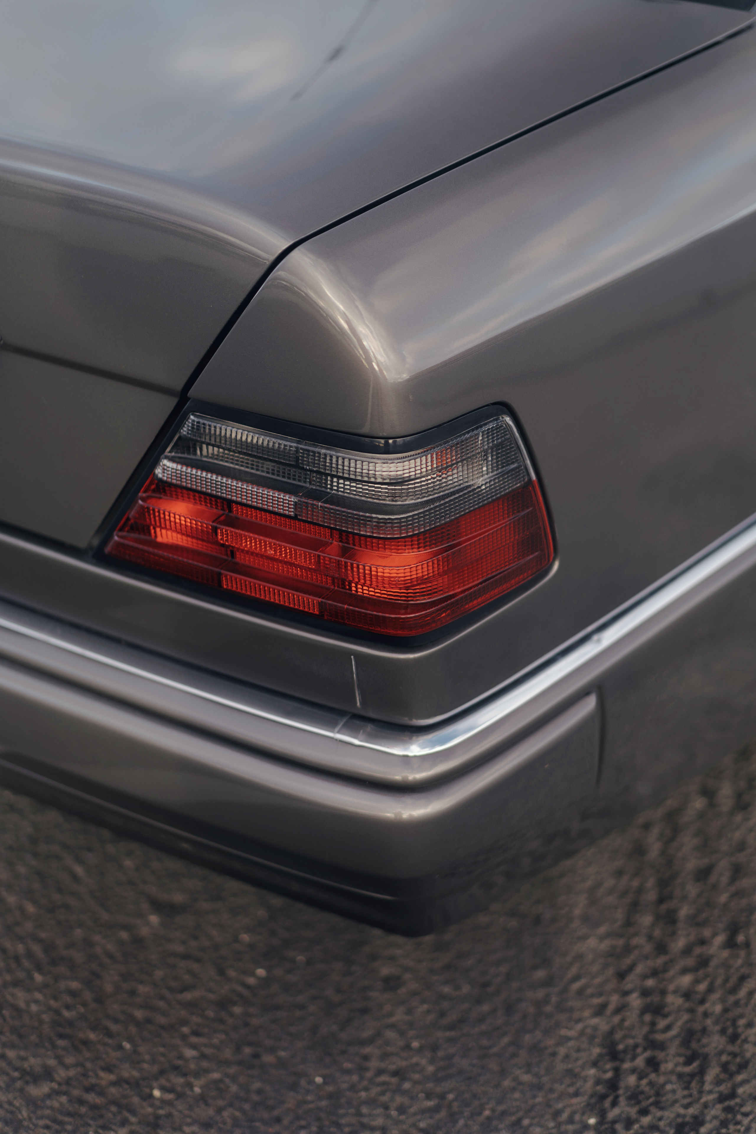 Легендарный Мерседес серии w124. Автомобильный фотограф Антон Цырулев