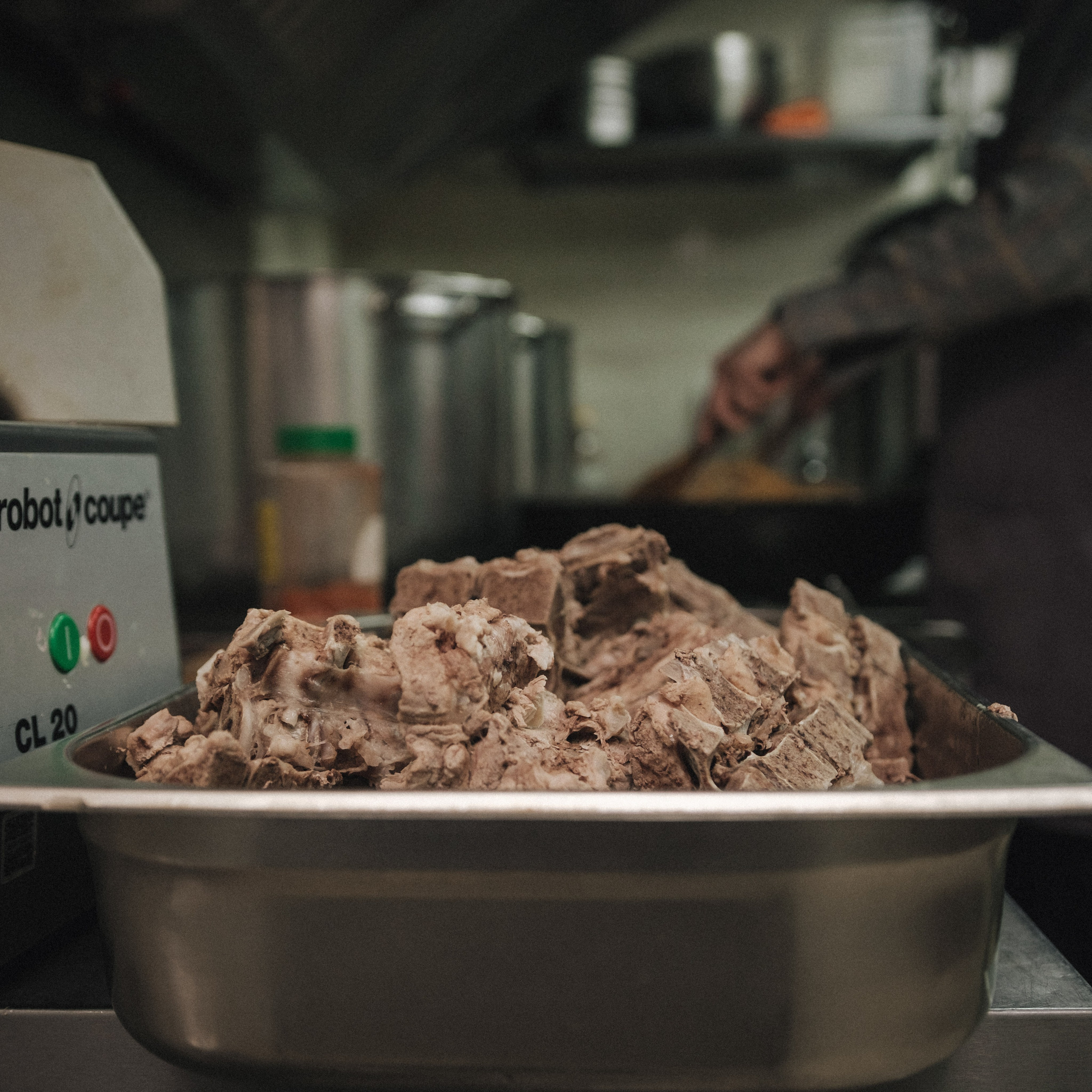 Снова готовка для кормления бездомных. Фотограф в Москве Максим Скоробогатов