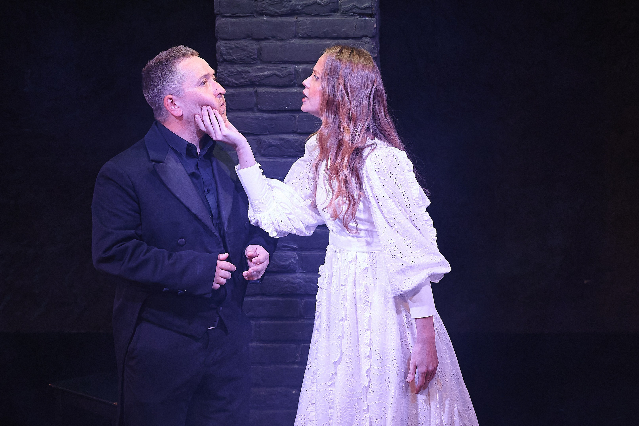 Достоевский и его женщины. Борнеман. Фотограф Опыт Качество Скорость Горный Алтай Барнаул