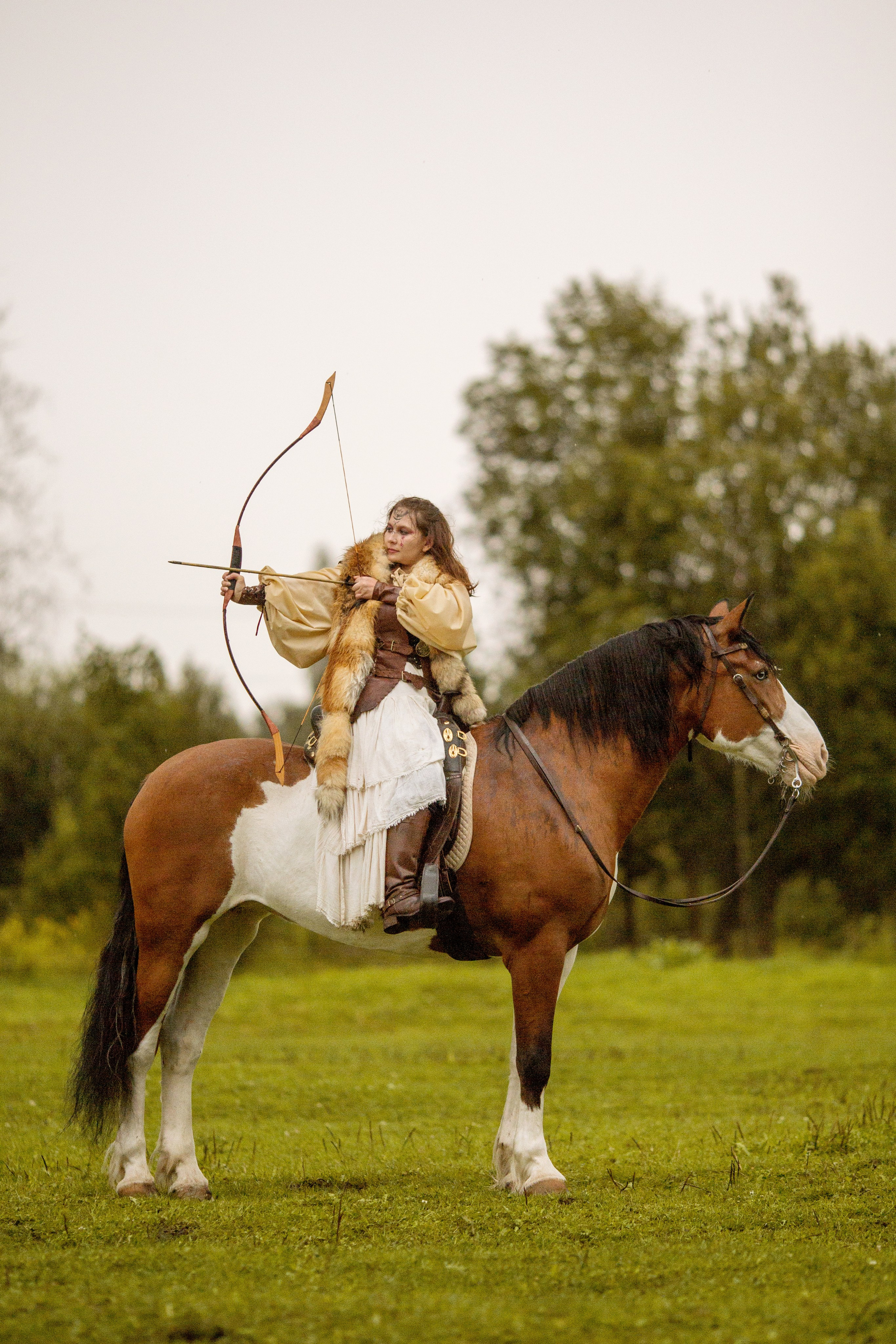 Фотосессия с лошадью в скандинавском стиле