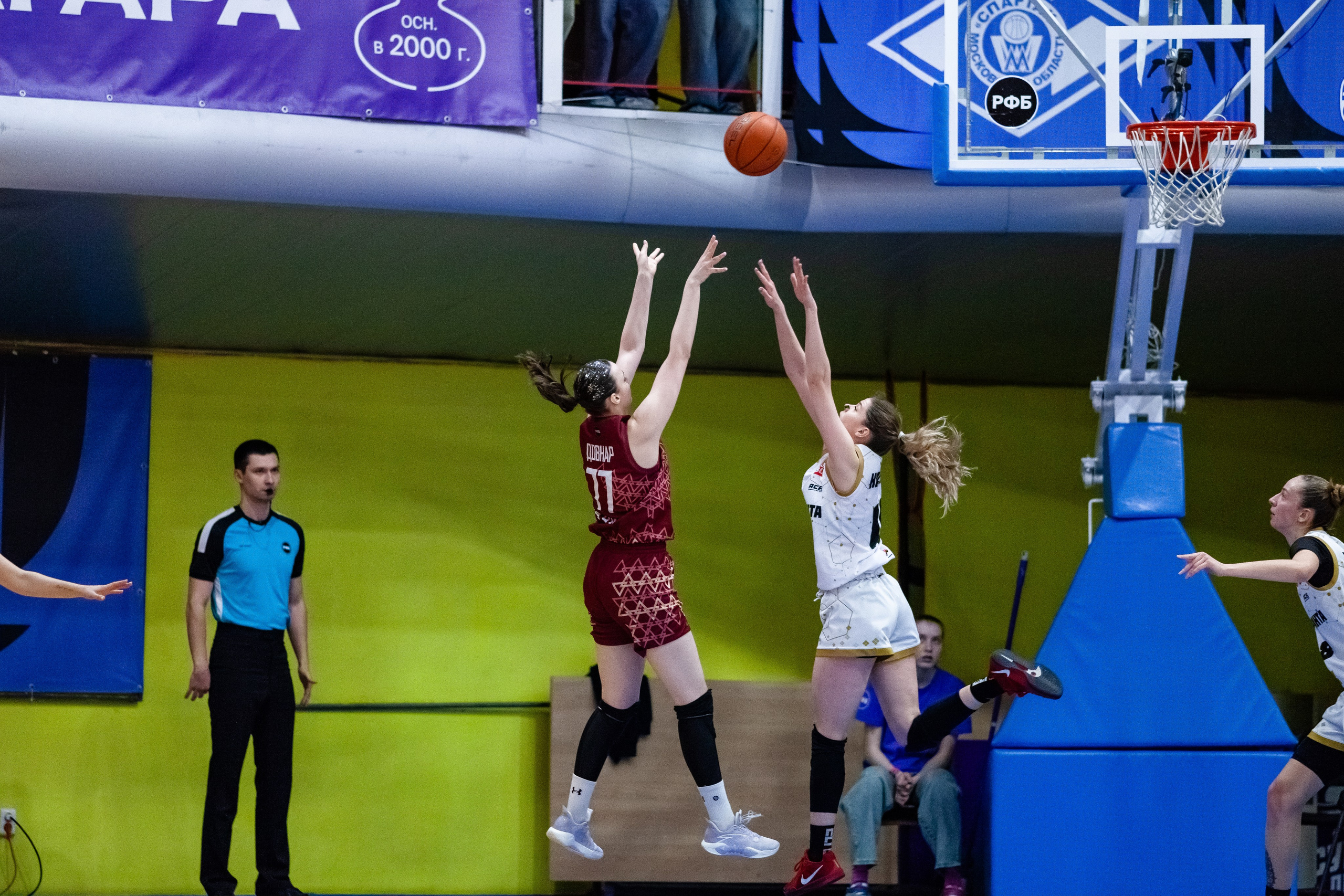 ЧГУ-Атланта — Славянка. Фотография