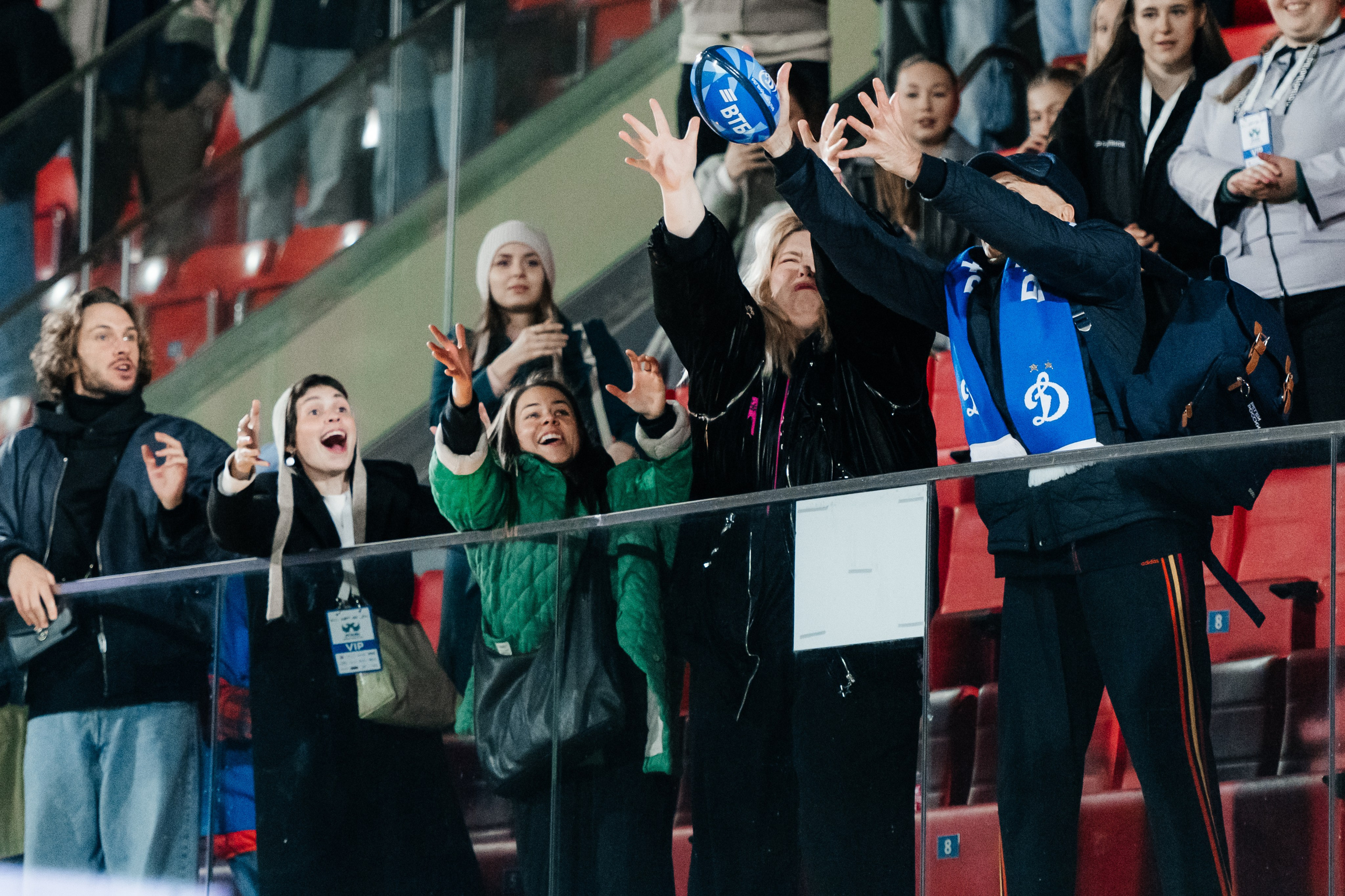 РЕГБИ Динамо — Металлург. ДИНА МИХНЕВА спортивный фотограф Москва