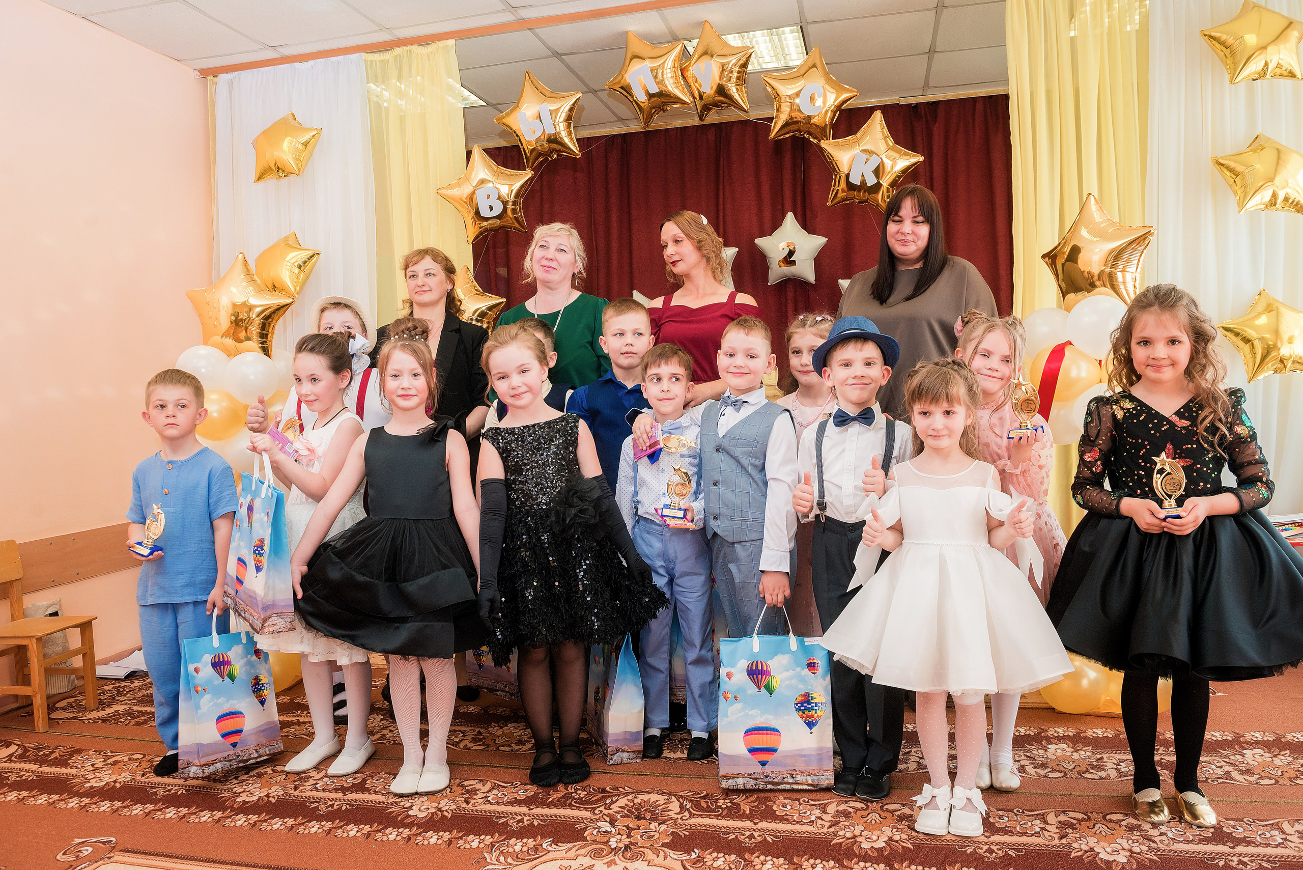 Выпускной в детском саду. Детский фотограф, семейный фотограф и репортажи в Кемерово