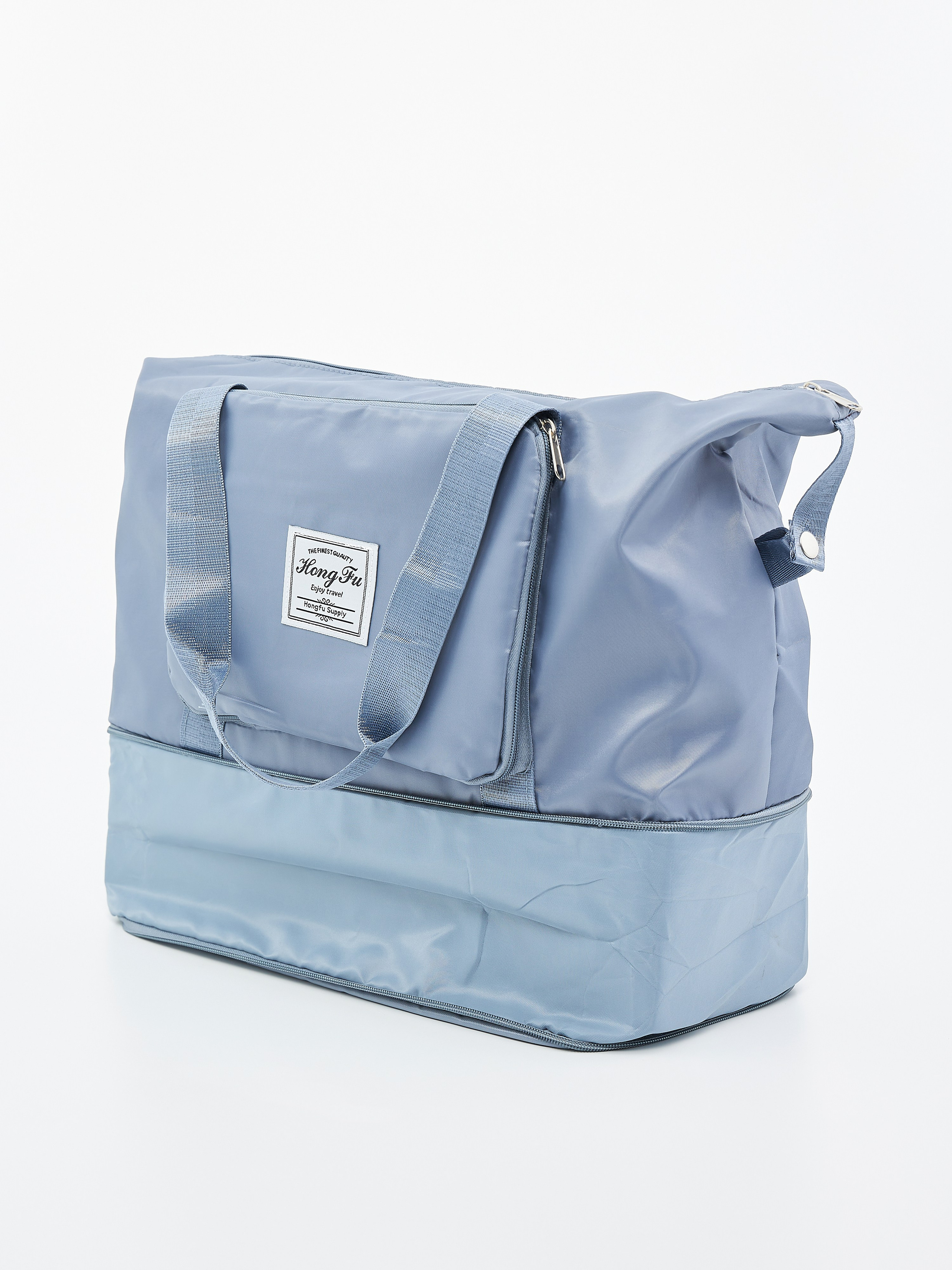 Фотосъемка сумок для маркетплейсов. Алексей Темнов — фотограф в Пятигорске