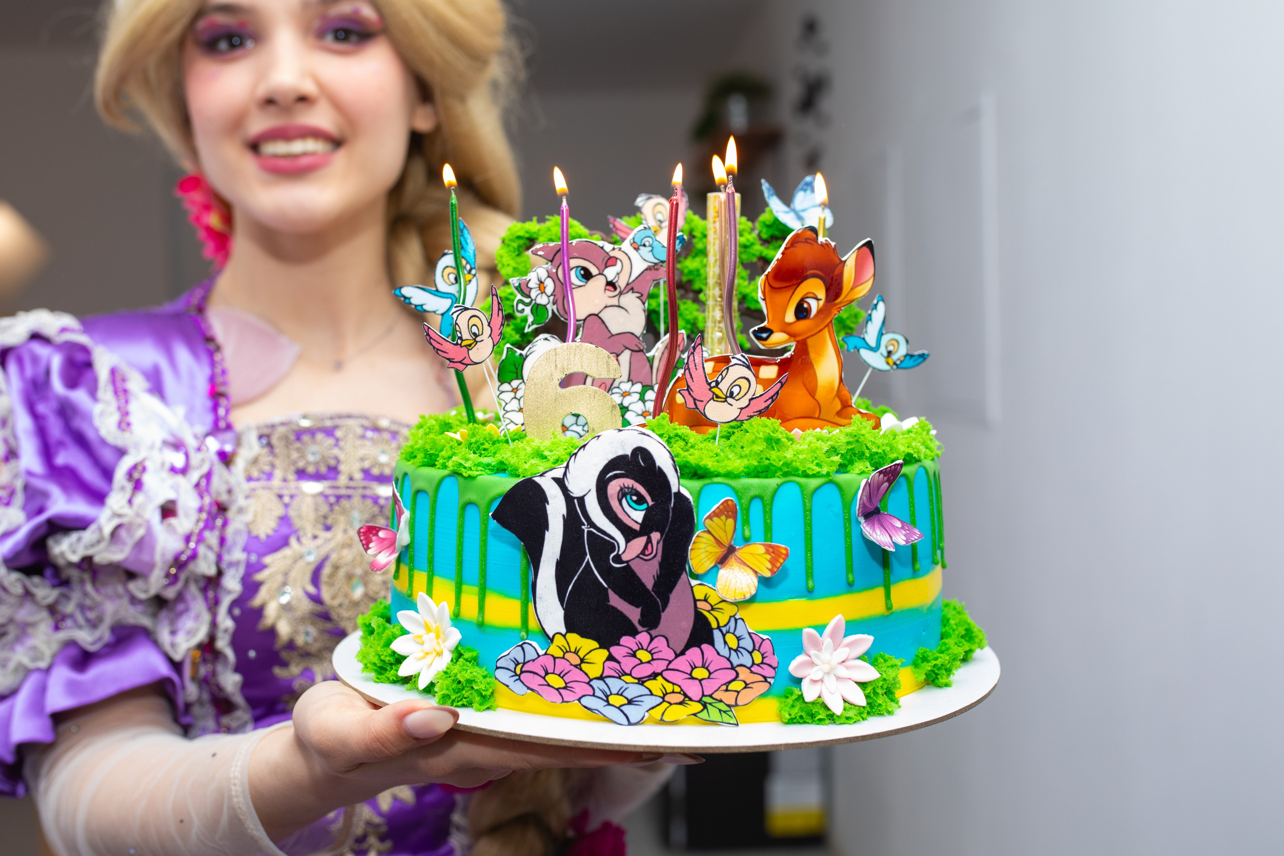 Улыбника -Василисе 6 лет!. Фотограф в Новосибирске Ася Зверева