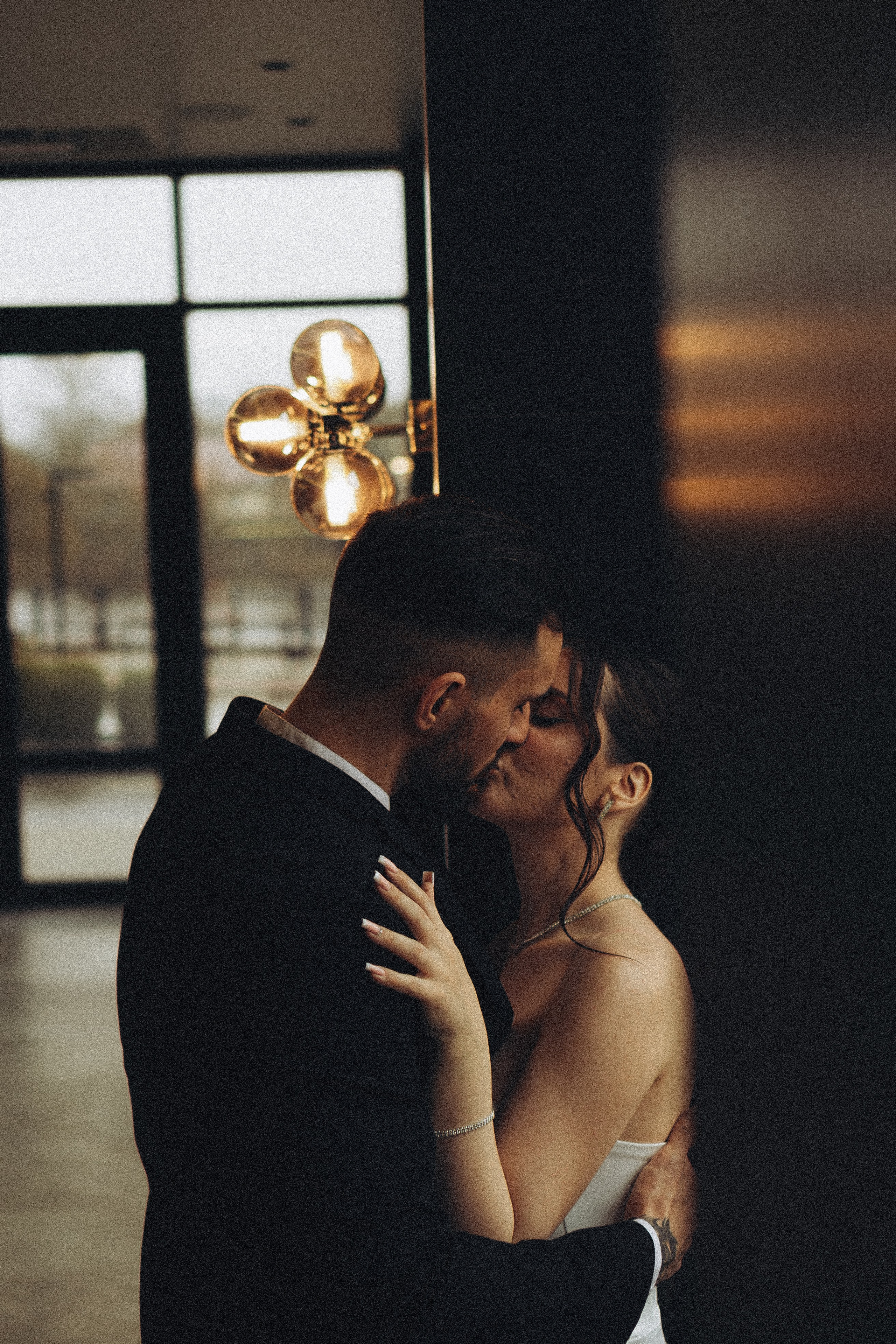 СВАДЕБНАЯ СЬЕМКА СБОРОВ ЖЕНИХА И НЕВЕСТЫ В ОТЕЛЕ И ТАКЖЕ ФОТОСЕССИИЯ В ОТЕЛЕЕ МЕГАПОЛИС БРЯНСК. Профессиональный фотограф, Санкт-Петербург — Виктория Богомолова