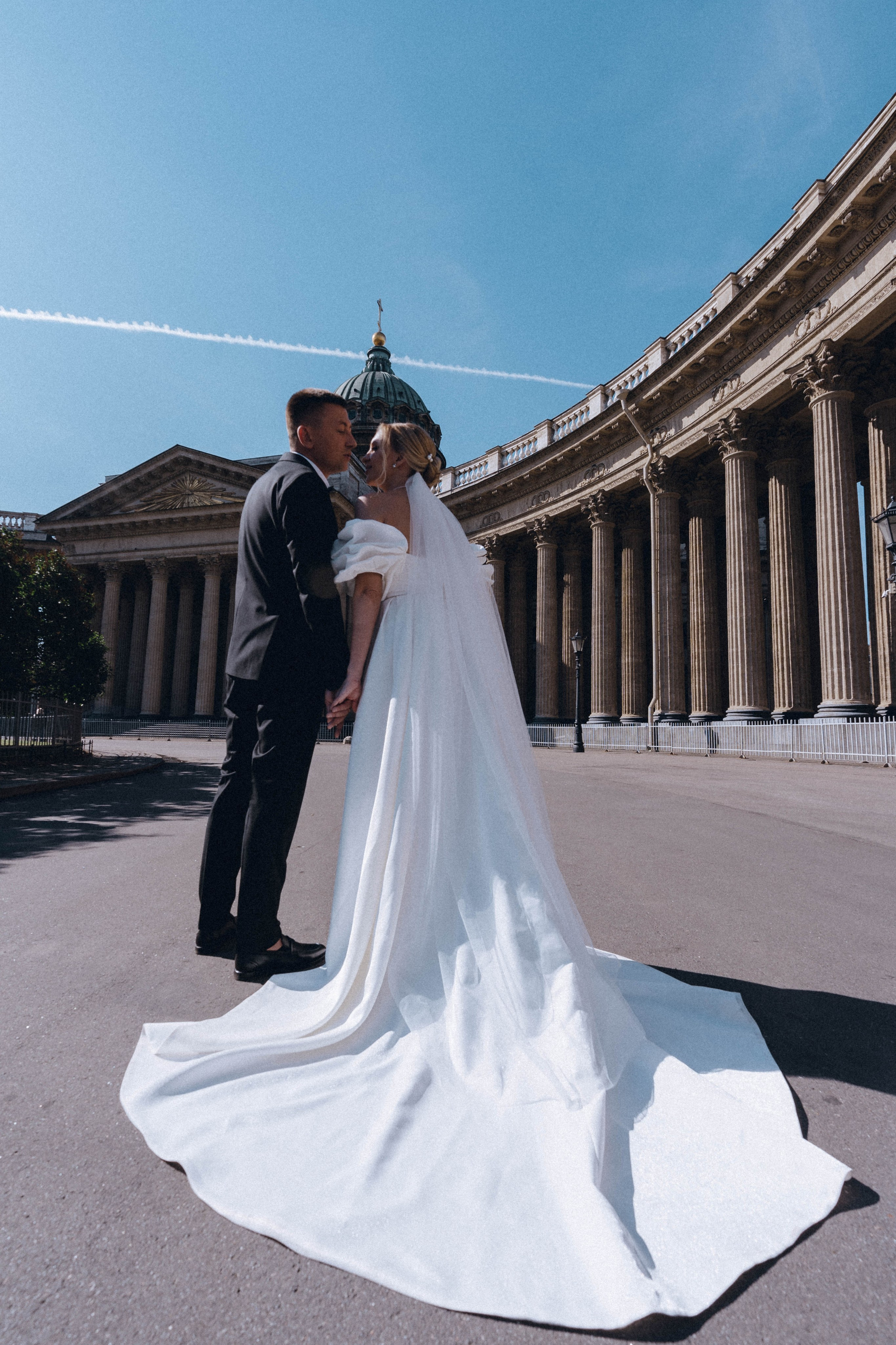 СВАДЕНБНАЯ СЬЕМКА НА КАТЕРЕ ПО КАНАЛАМ САНКТ-ПЕТЕРБУРГА И В АКВАТОРИИ НЕВЫ. Профессиональный фотограф, Санкт-Петербург — Виктория Богомолова