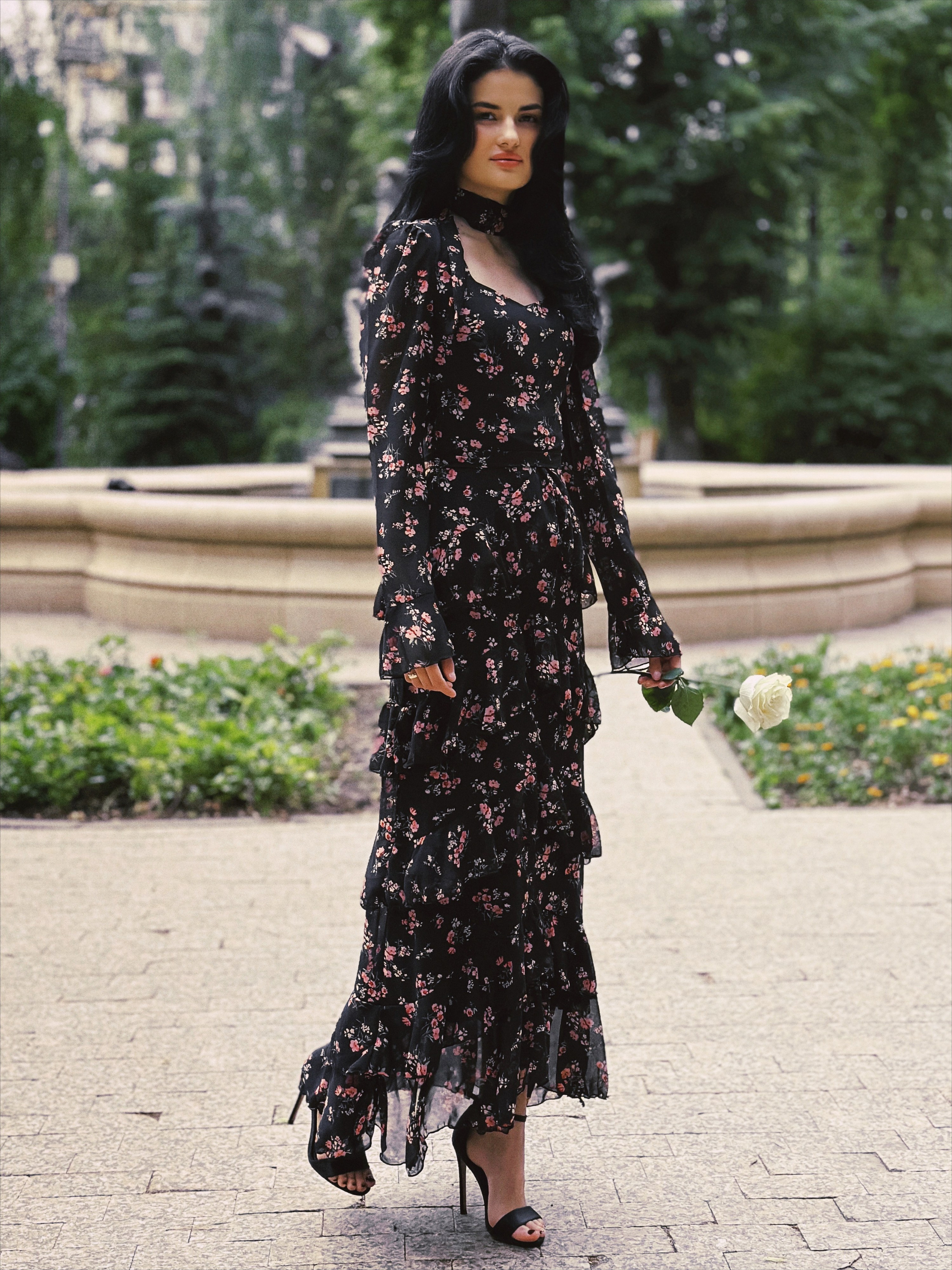 White rose. Чувственный мобильный фотограф в Казани и Сочи Дьяченко Дарья