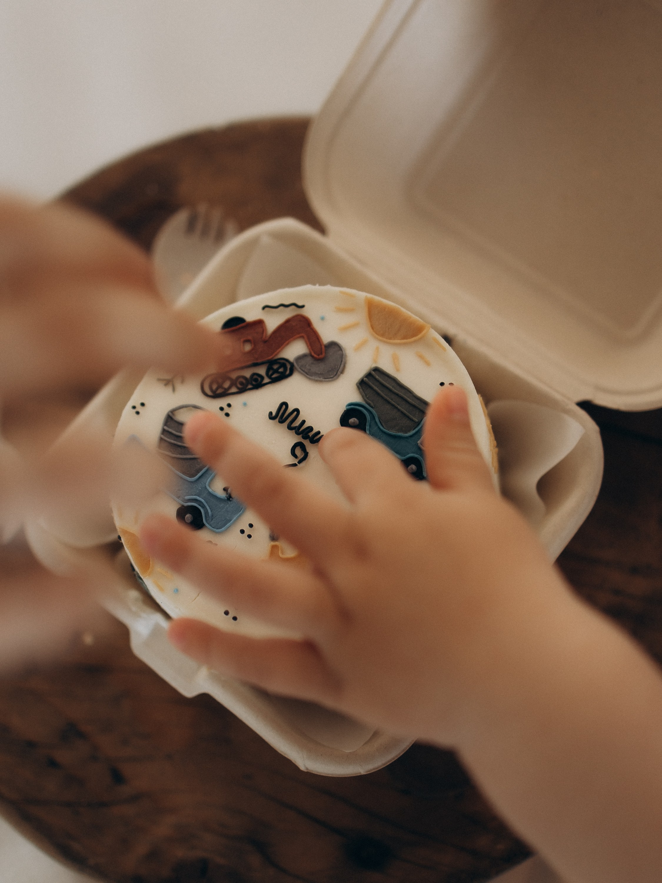 Вика и Миша — зал Дача. Семейный фотограф в Краснодаре Храмова Анна