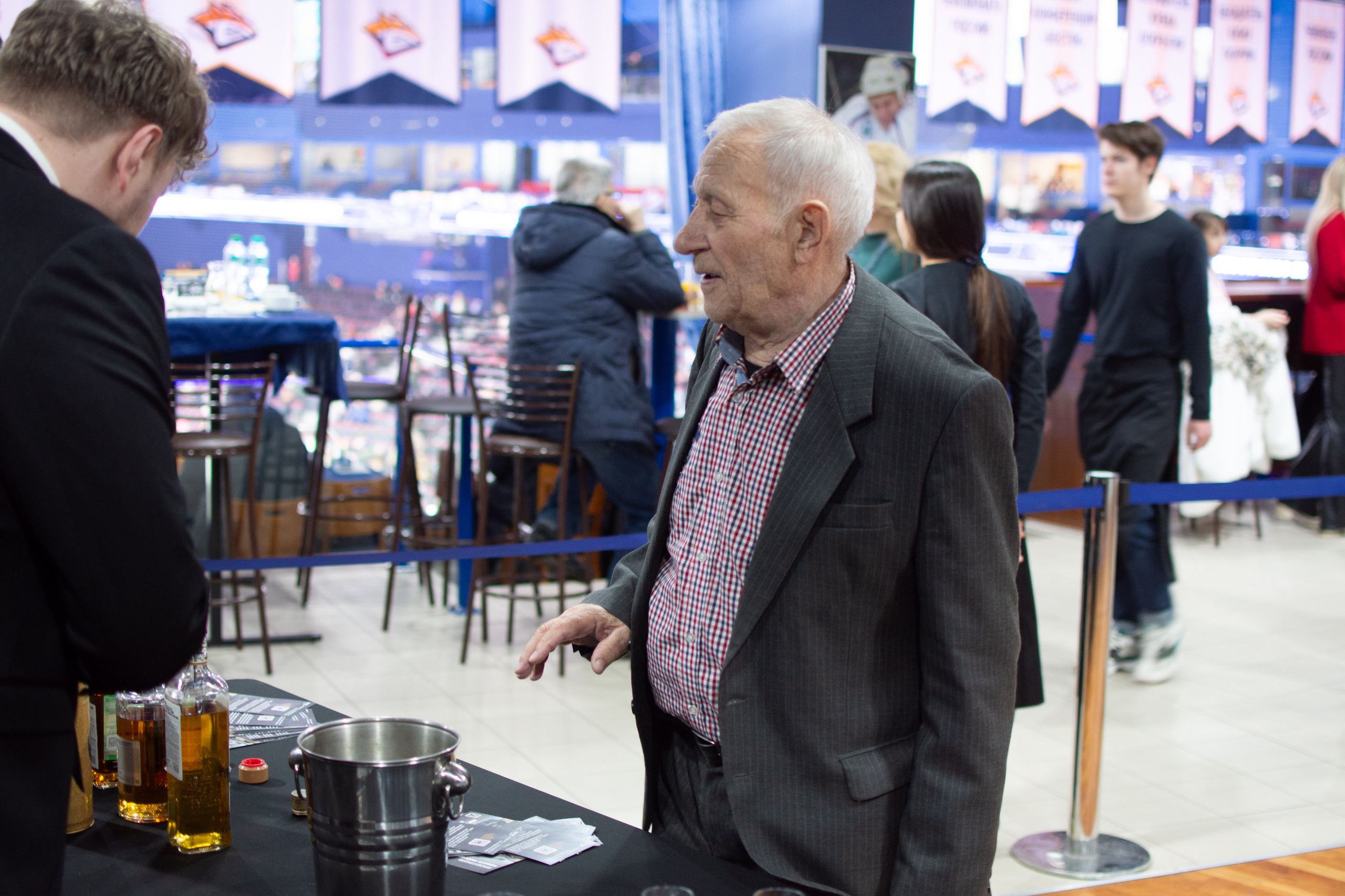 Призетация ТАНК в арене Металлург. Evgeniy Roslov