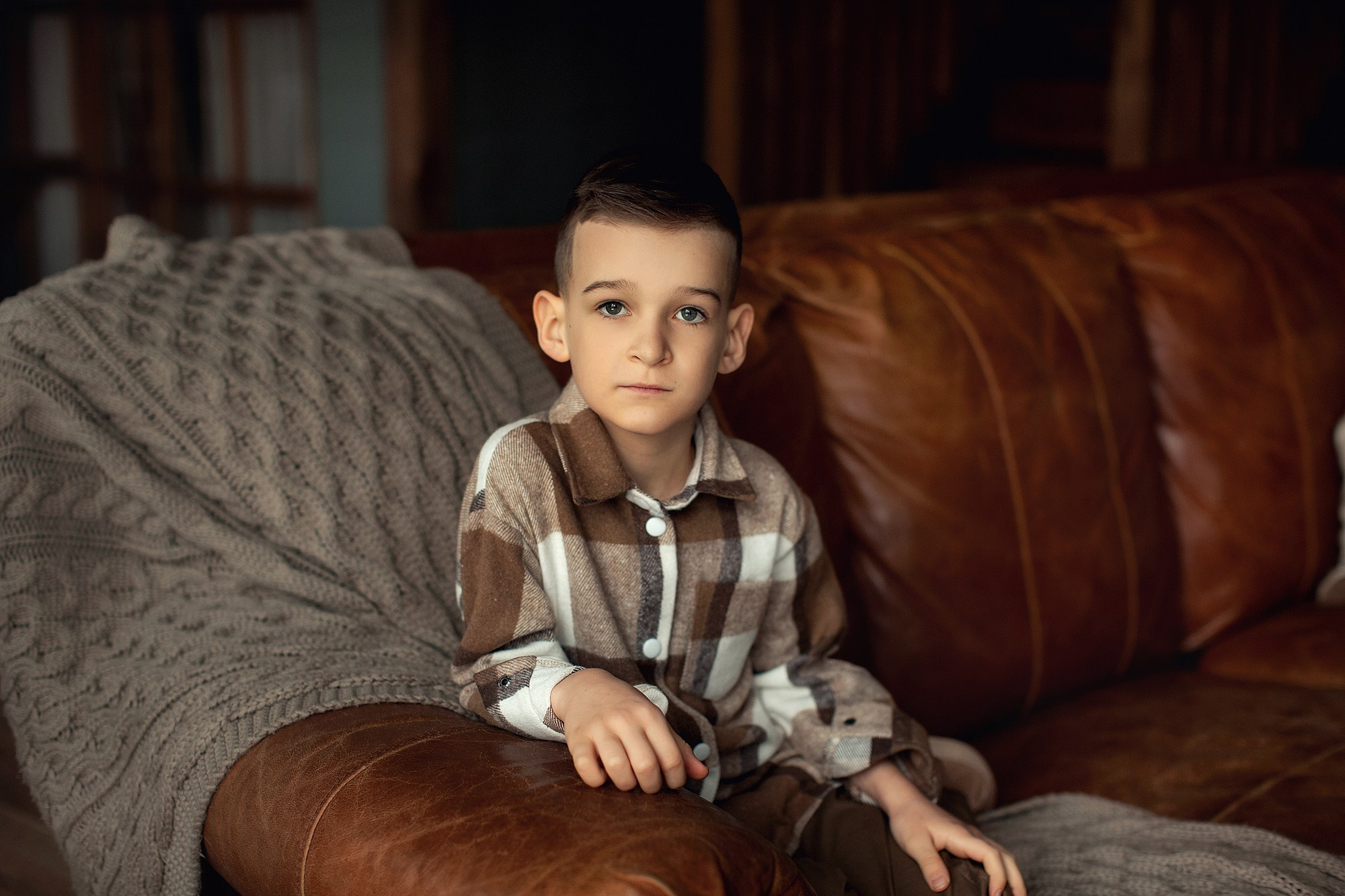 Студийная съемка мамы с сыновьями. Tatyana Nadezhdina Family photographer