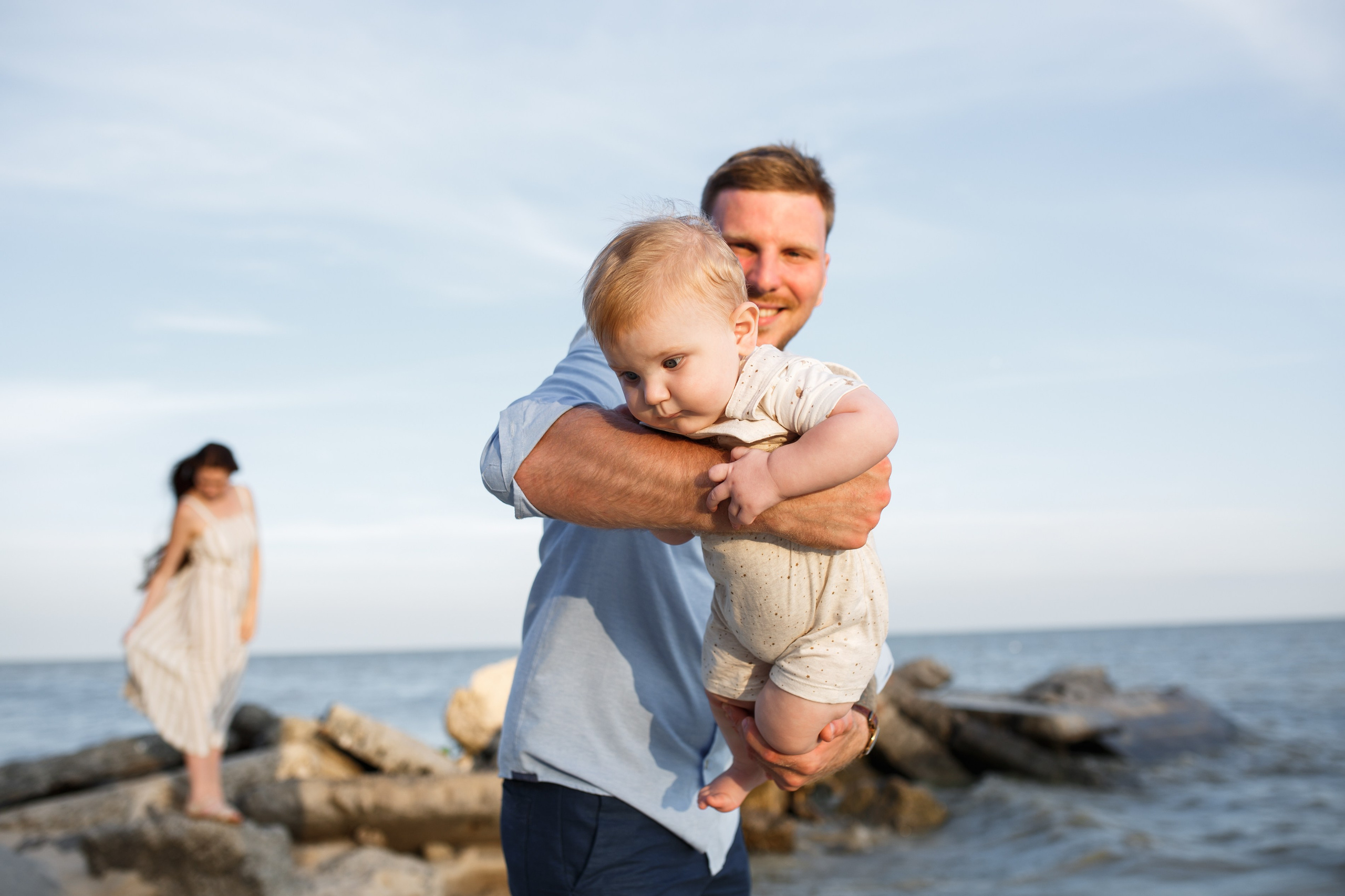 Солнце, ветер и любовь. Главная