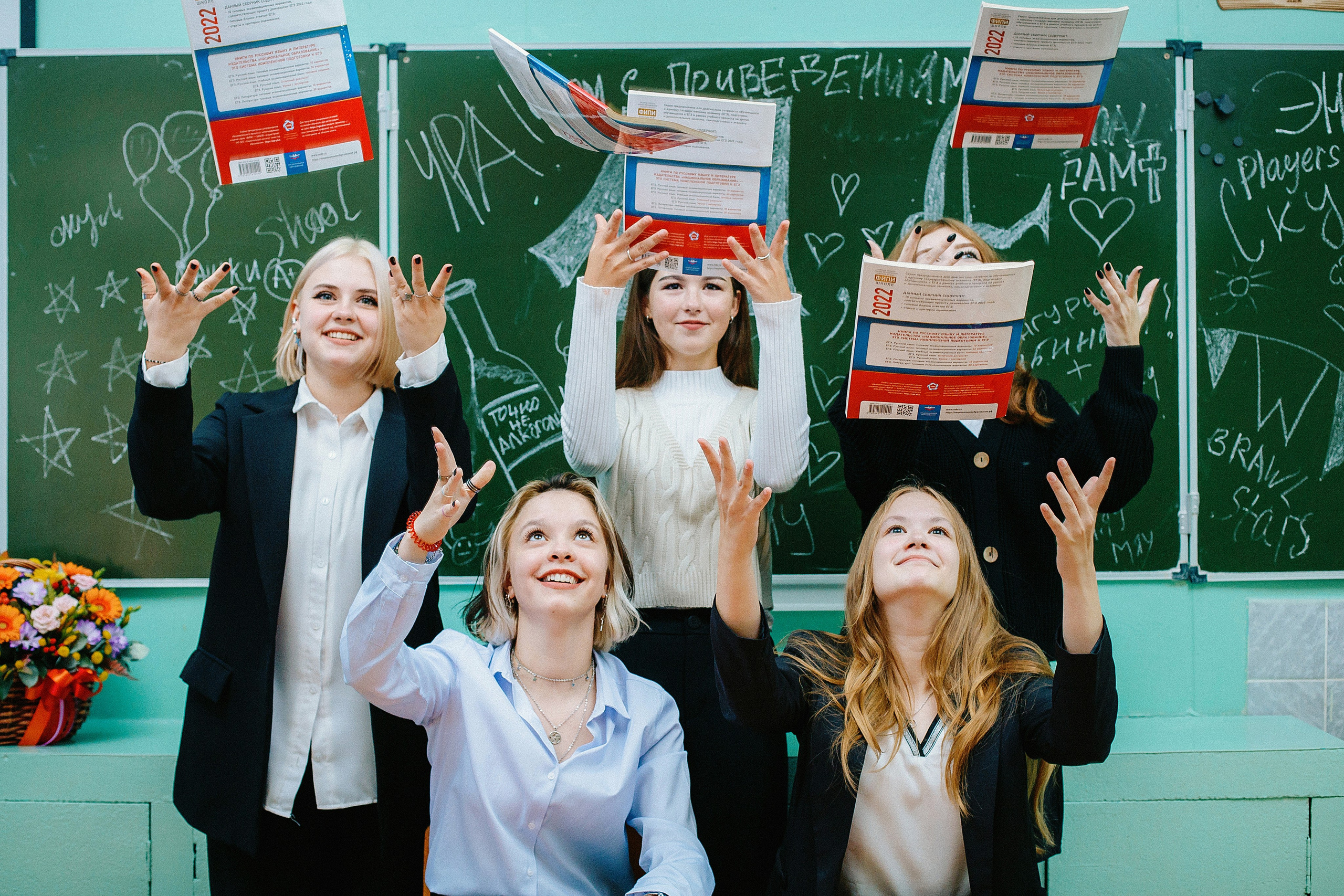 Выпускные альбомы старших классов Искитим Бердск Новосибирск. Выпускные альбомы Искитим, Бердск и Новосибирск Крюкова Елена