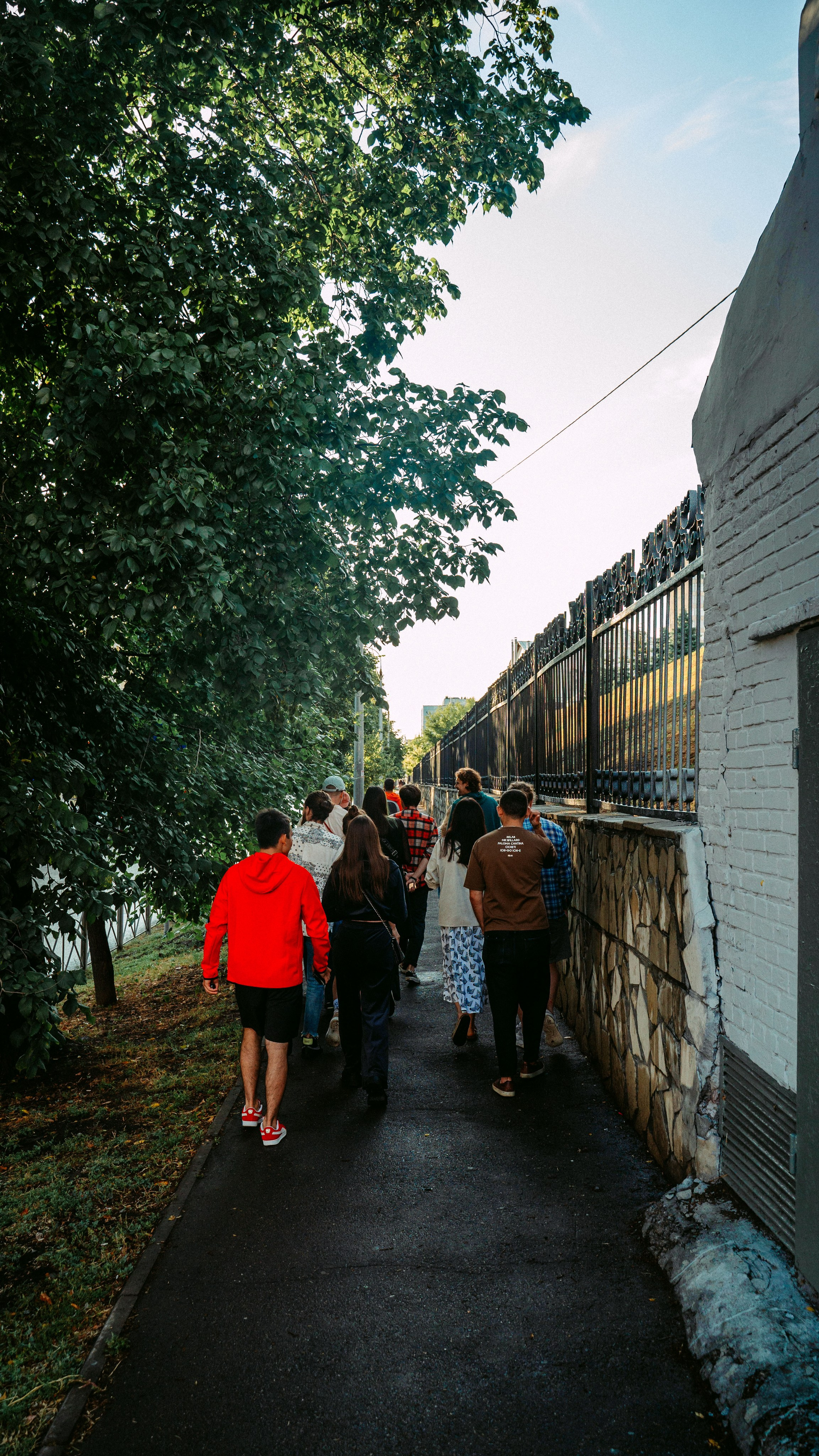 Дай Посмотрю. Экскурсия по Профсоюзной / 2023. Саша Копылов, фотограф в Казани