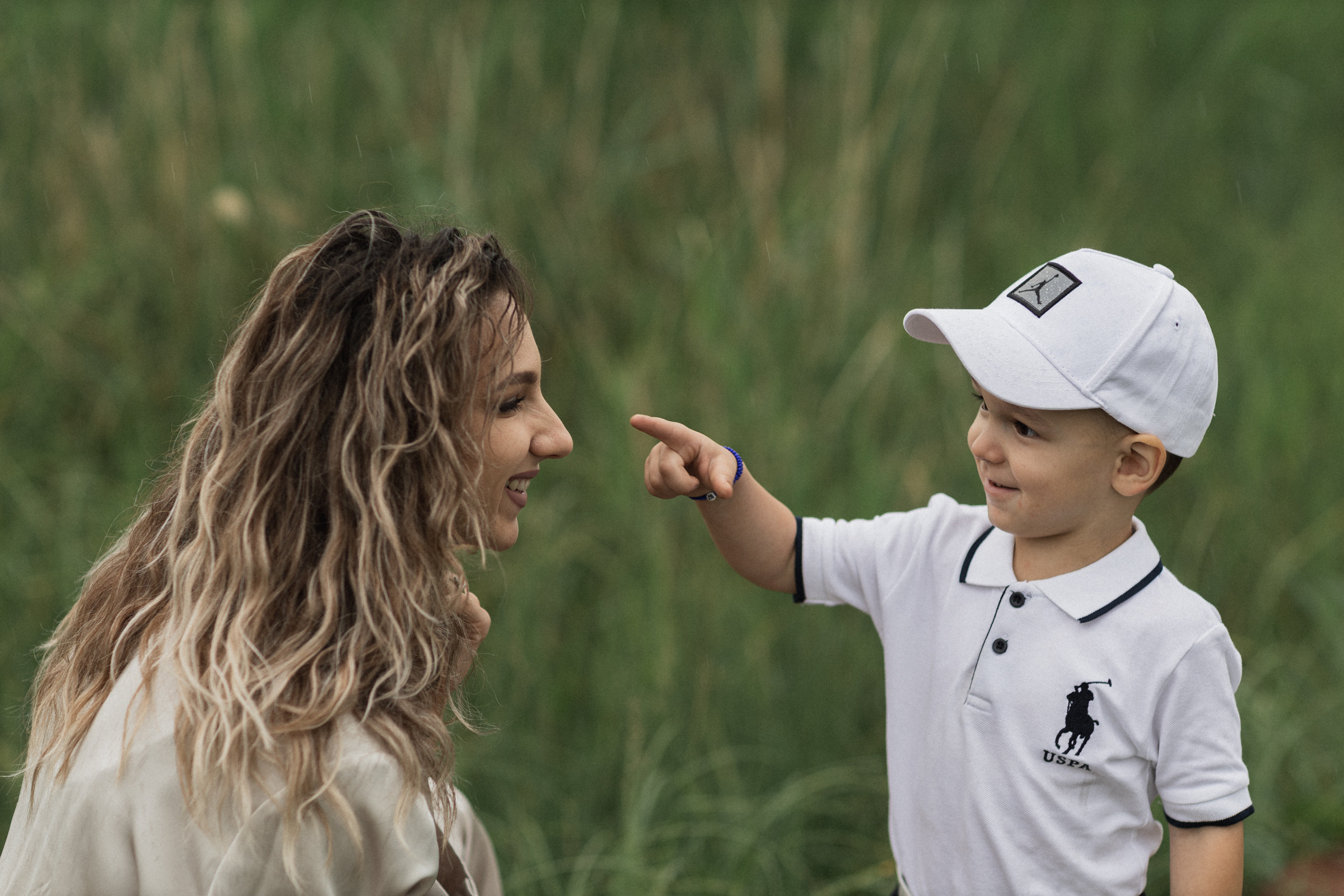 Маша с детьми на озере. Свадебный и семейный фотограф в Магнитогорске Катя Буряк