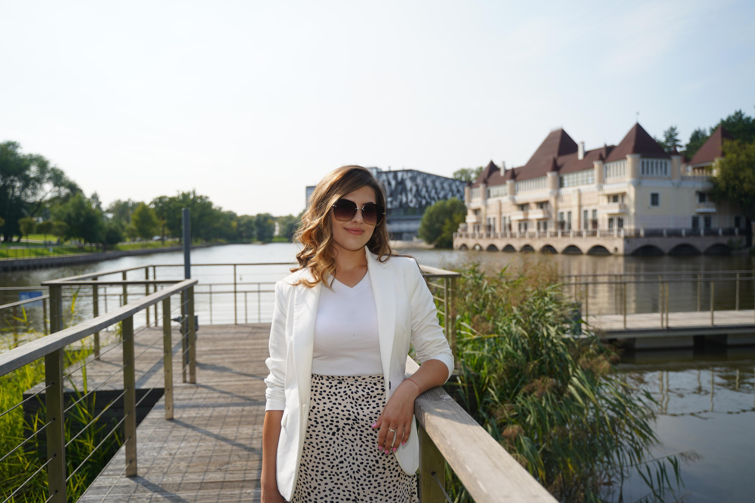 Анастасия (женщина в райском саду). Ульяна Палама: Мир через призму фотокамеры