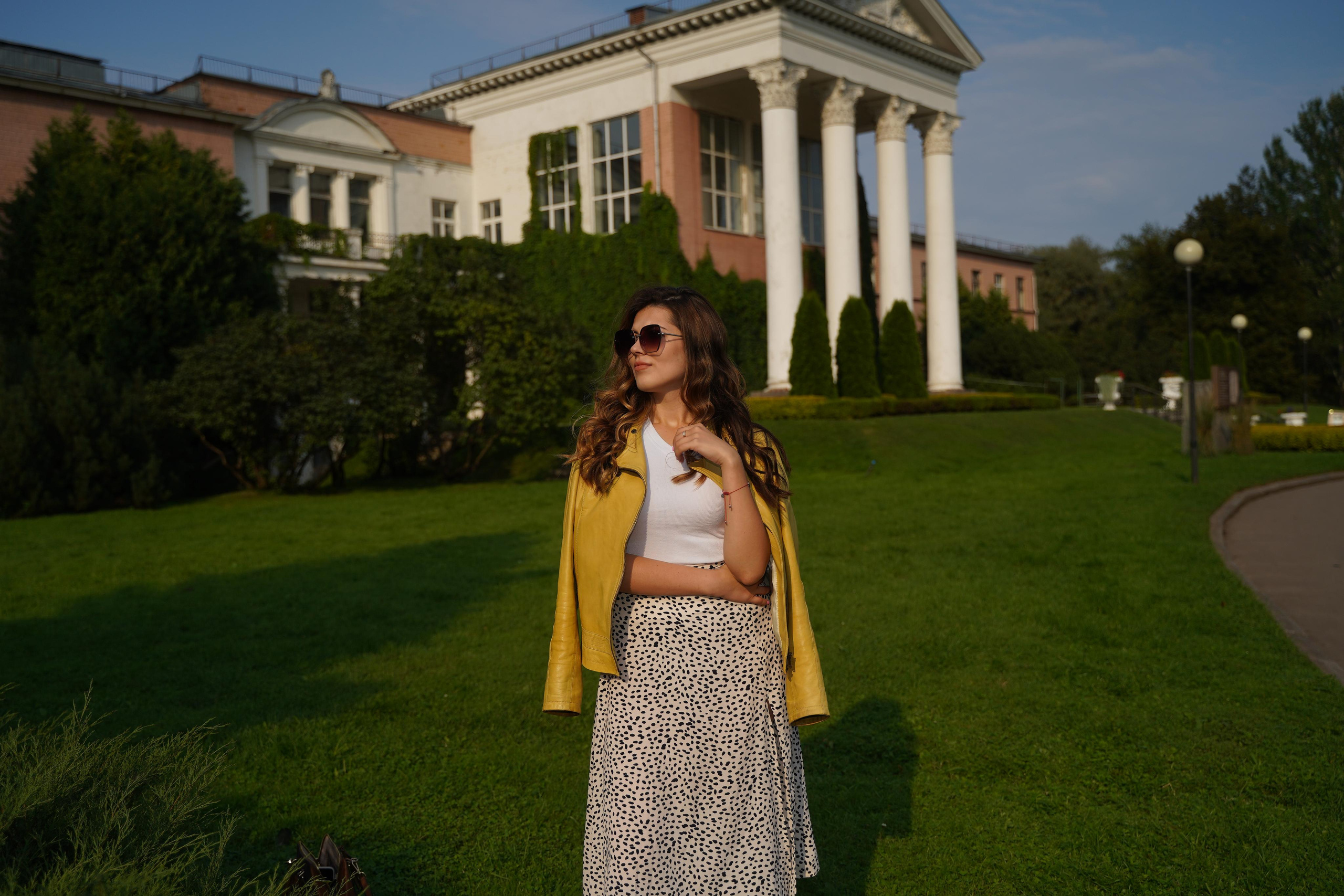 Анастасия (женщина в райском саду). Ульяна Палама: Мир через призму фотокамеры