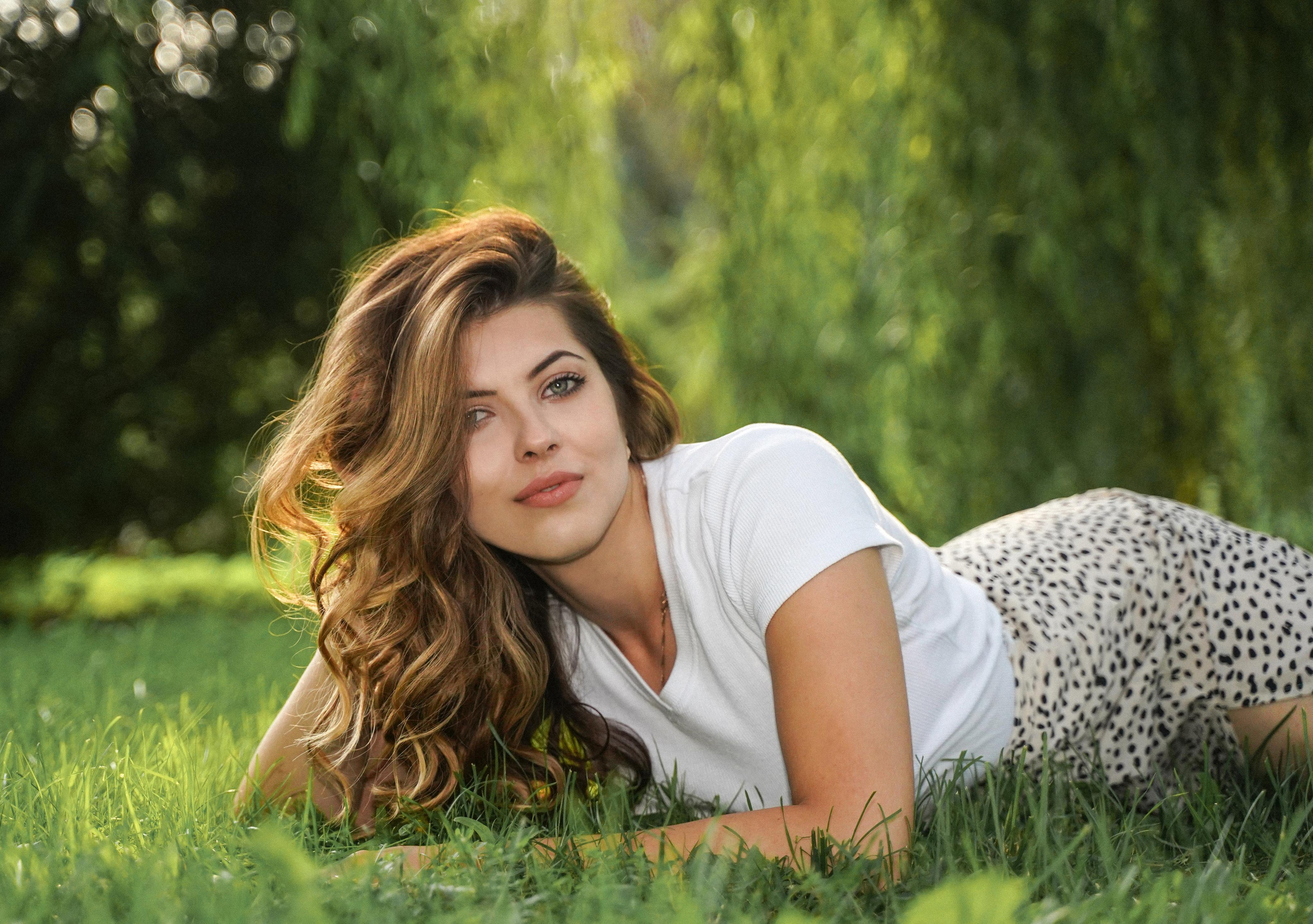 Анастасия (женщина в райском саду). Ульяна Палама: Мир через призму фотокамеры