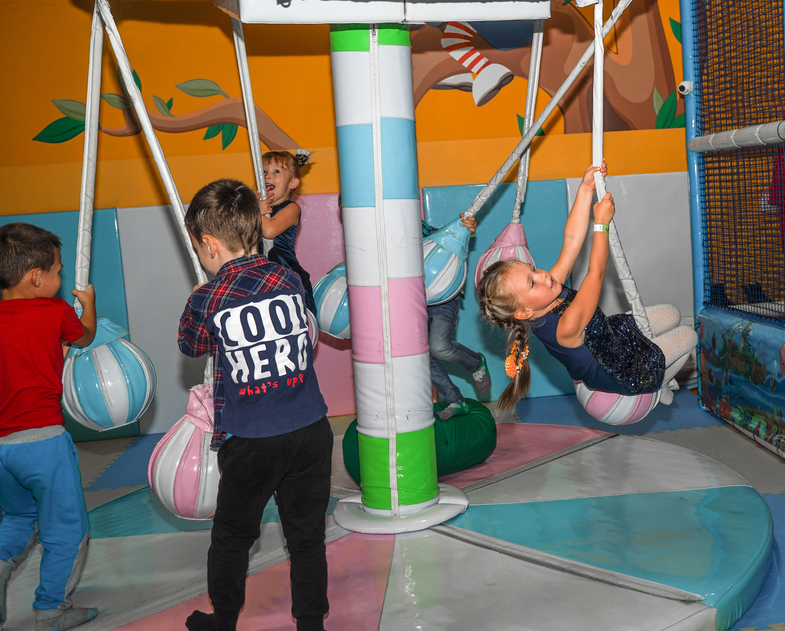 Детский Праздник. Ульяна Палама: Мир через призму фотокамеры
