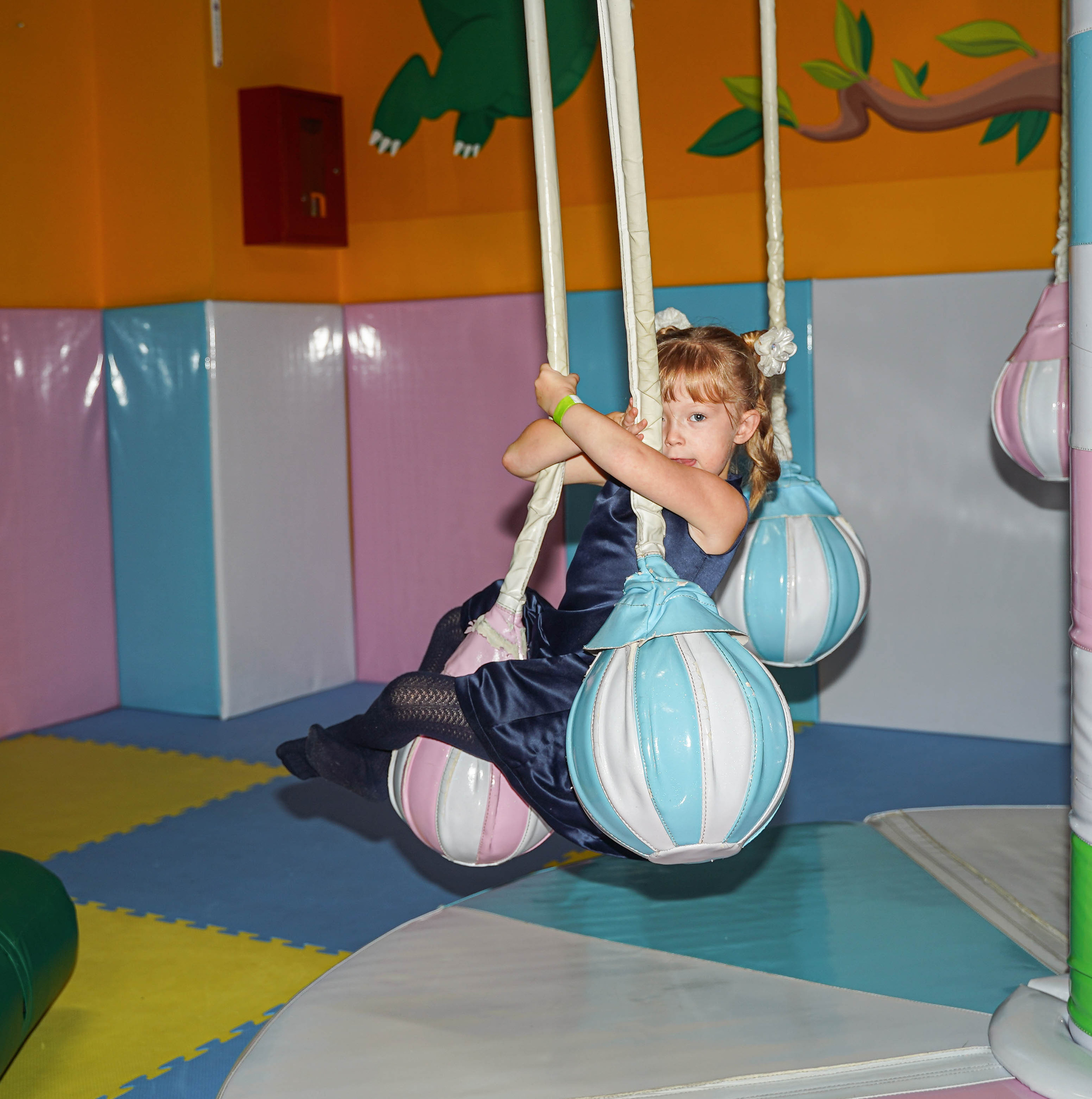 Детский Праздник. Ульяна Палама: Мир через призму фотокамеры