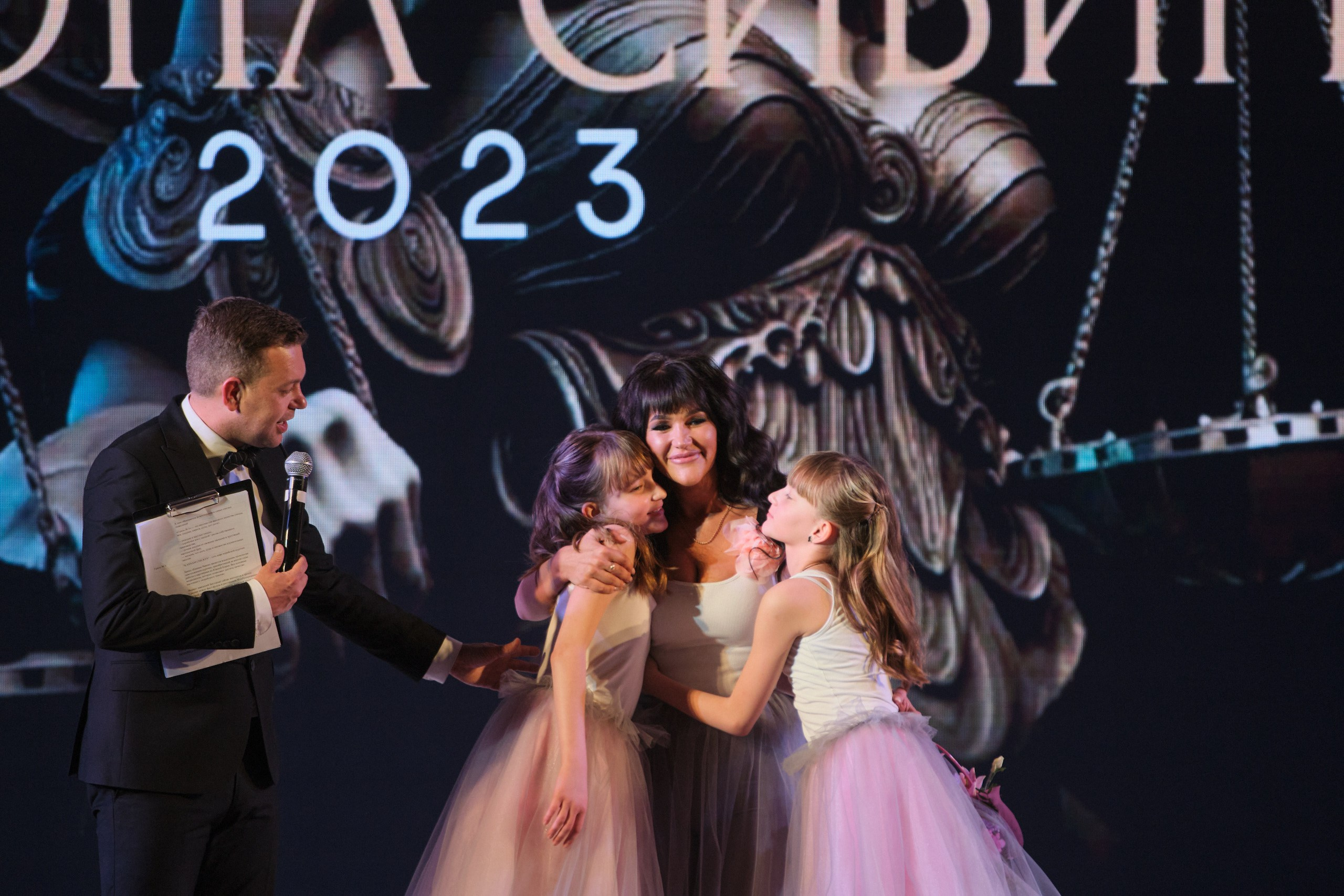 Мисс Корона Сибири. Антон Ив