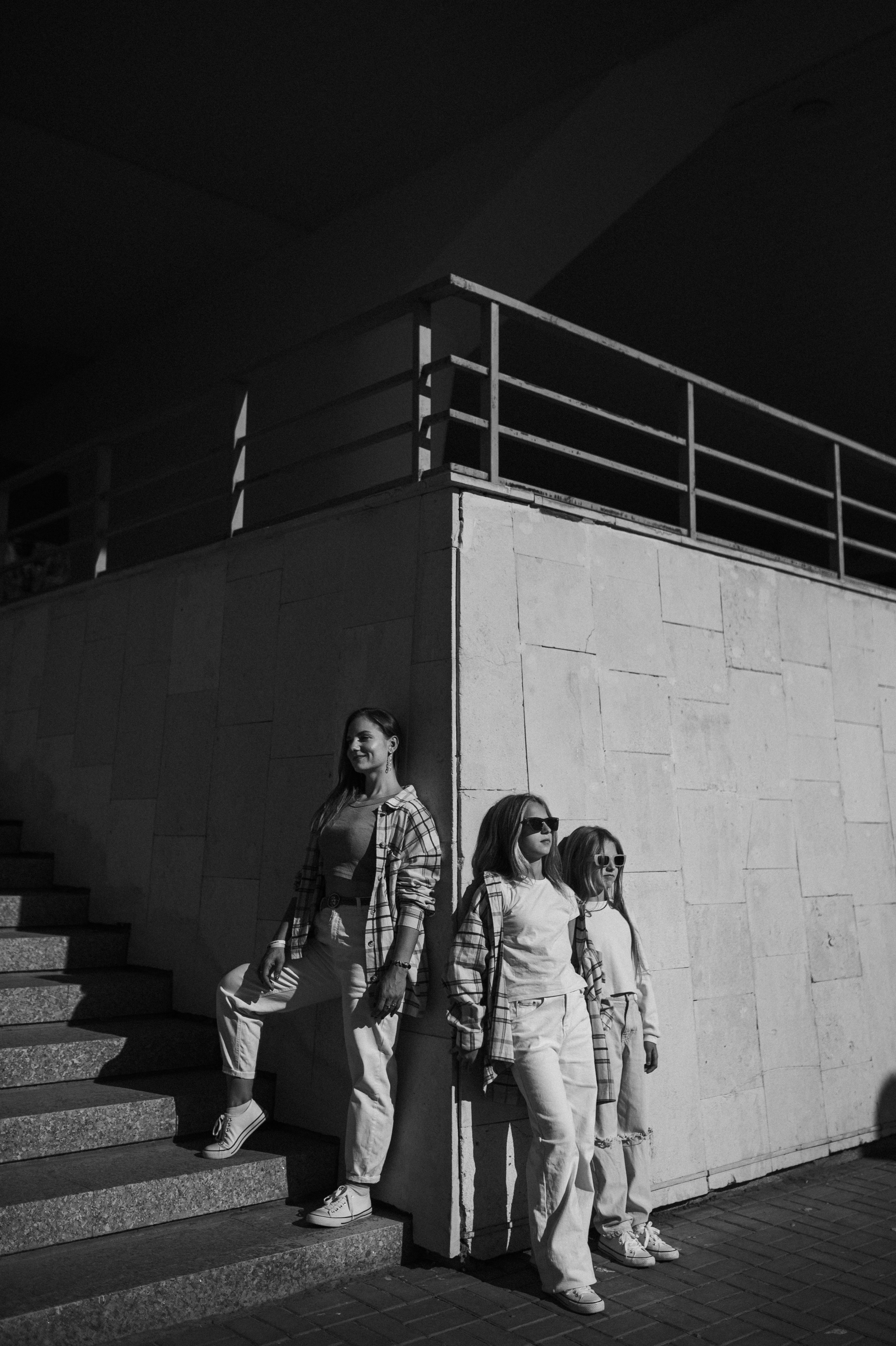 Марина и девочки. Www.ostermiller.ru