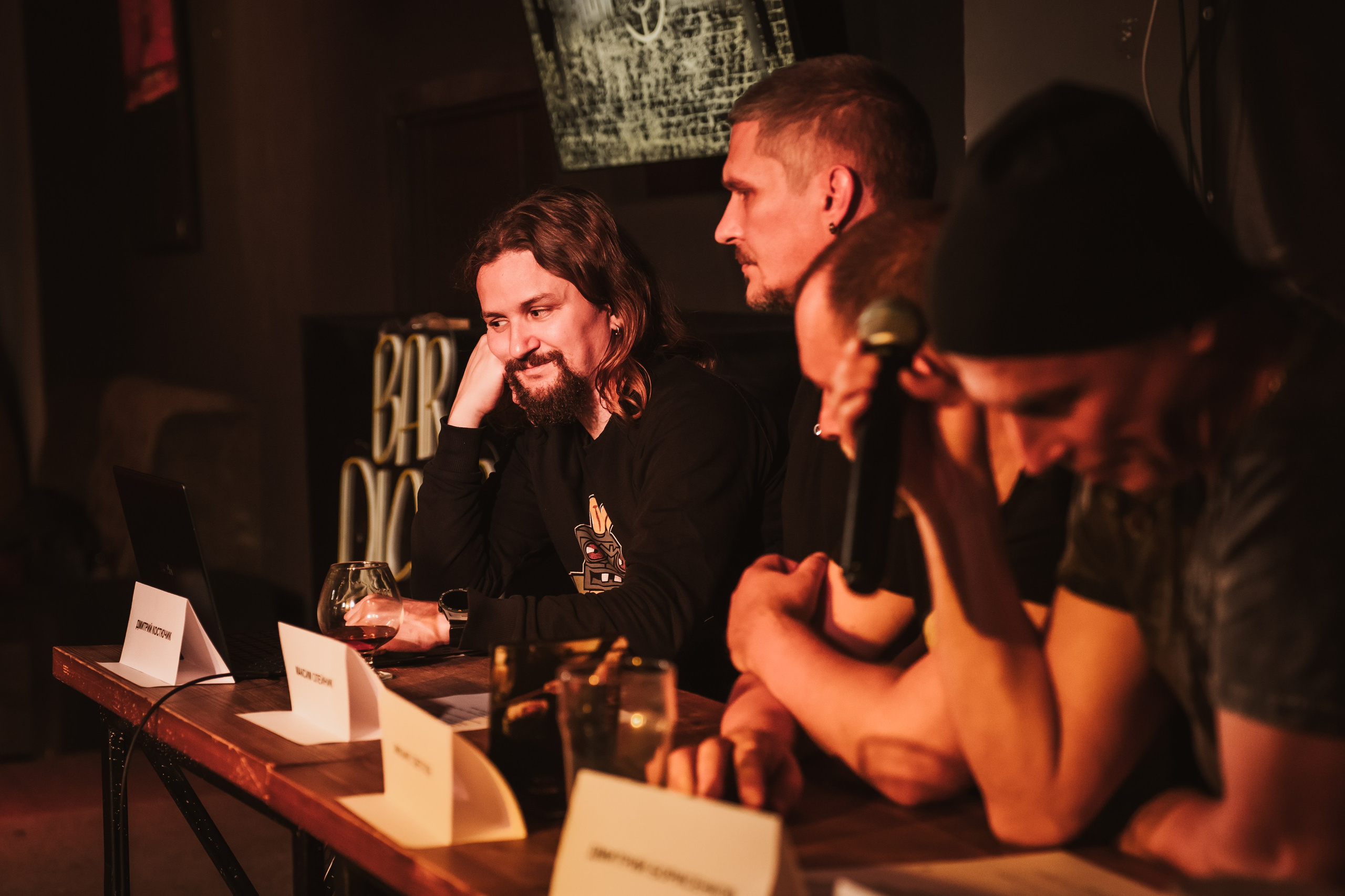 Предпрослушиание Черный Обелиск. Репортажный фотограф Анастасия Рубцова