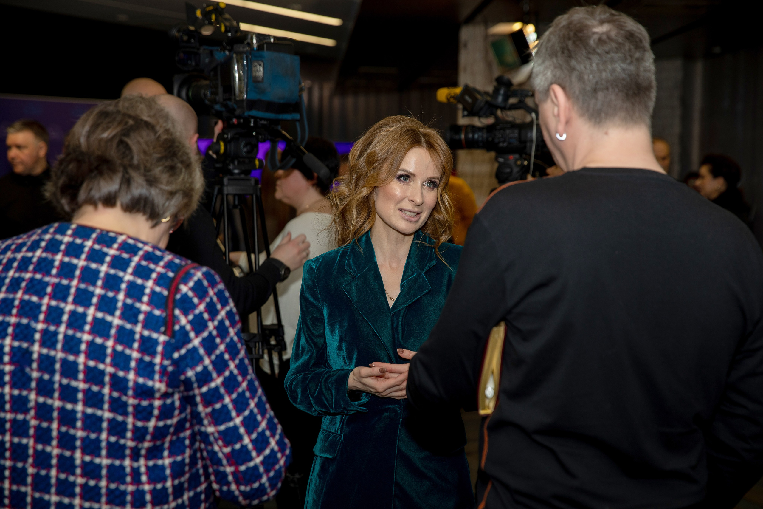 Земля под белыми крыльями. Москва. Жанна Бакунович, ваш профессиональный фотограф в Минске