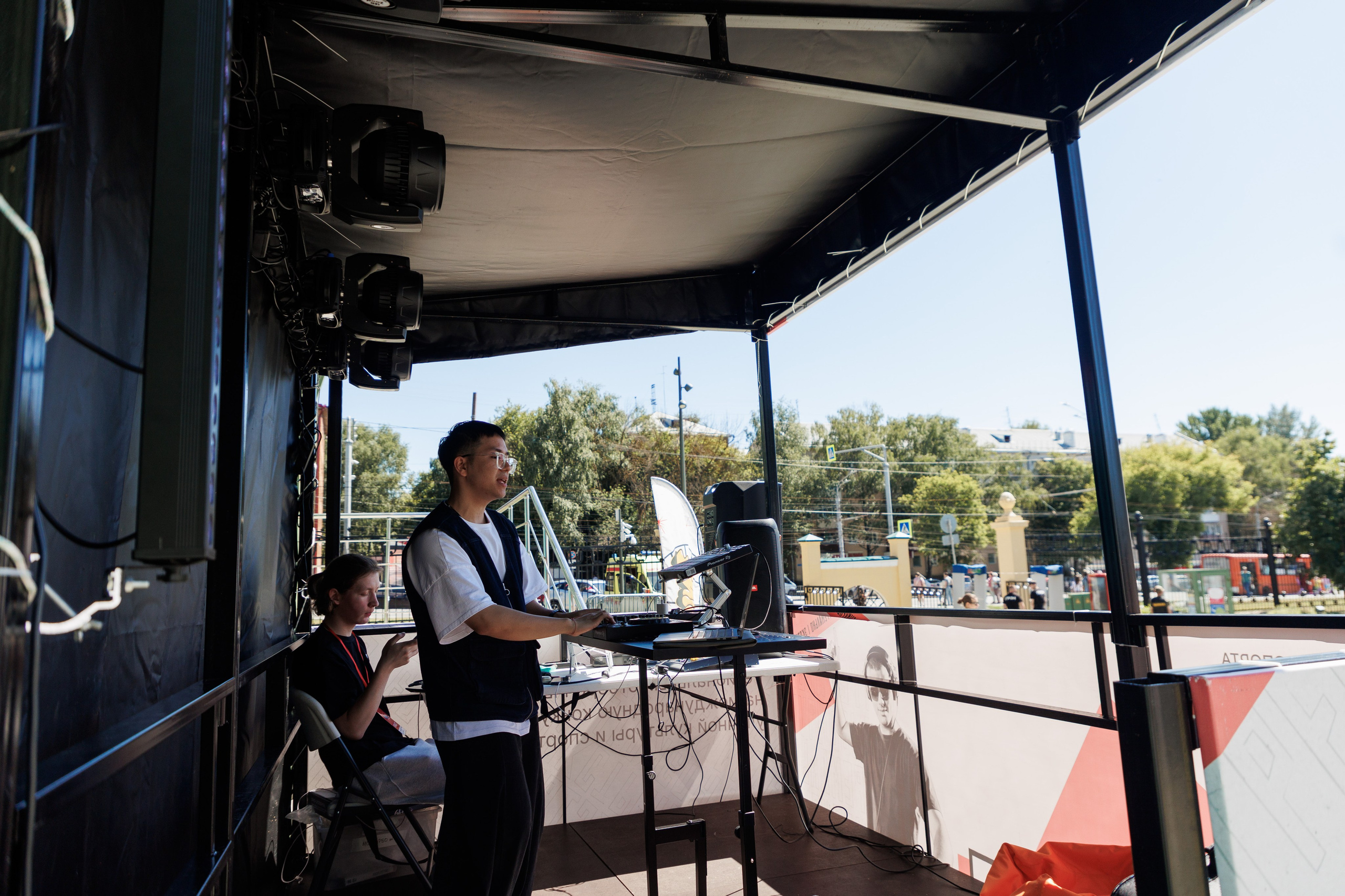 Фестиваль «ЭкстремальНО» и отбор на КАРДО 2026. Фотограф городских и семейных событий в Нижнем Новгороде Артем Карпухин