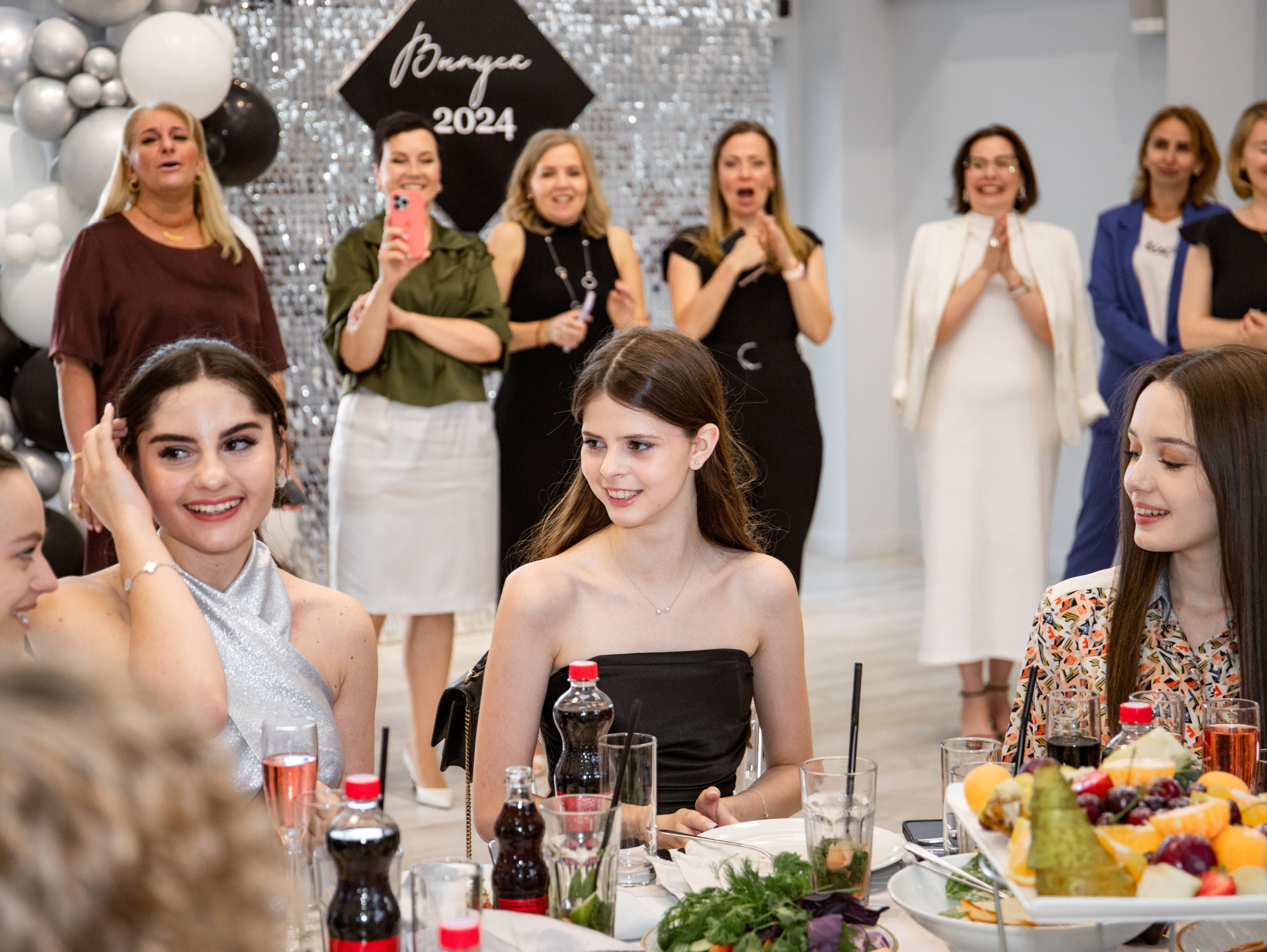 Выпускной 9 класс 2024. Свадебный и семейный фотограф в Москве Мила Широких