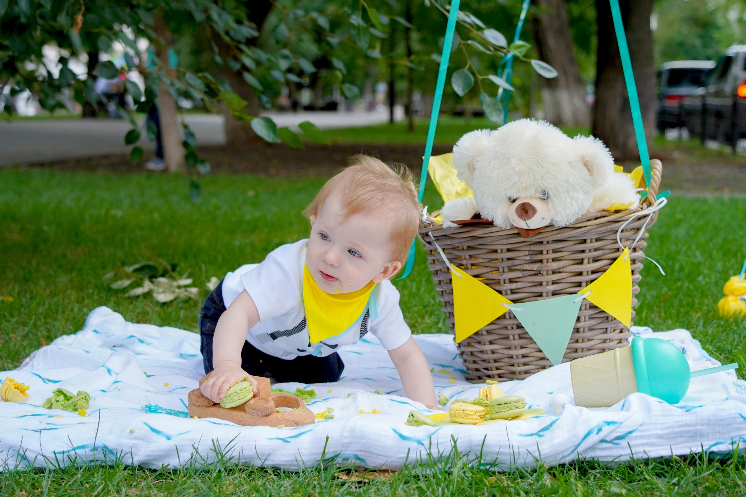 1 год)). Max Matvich and Victoria Basova are professionals in their field