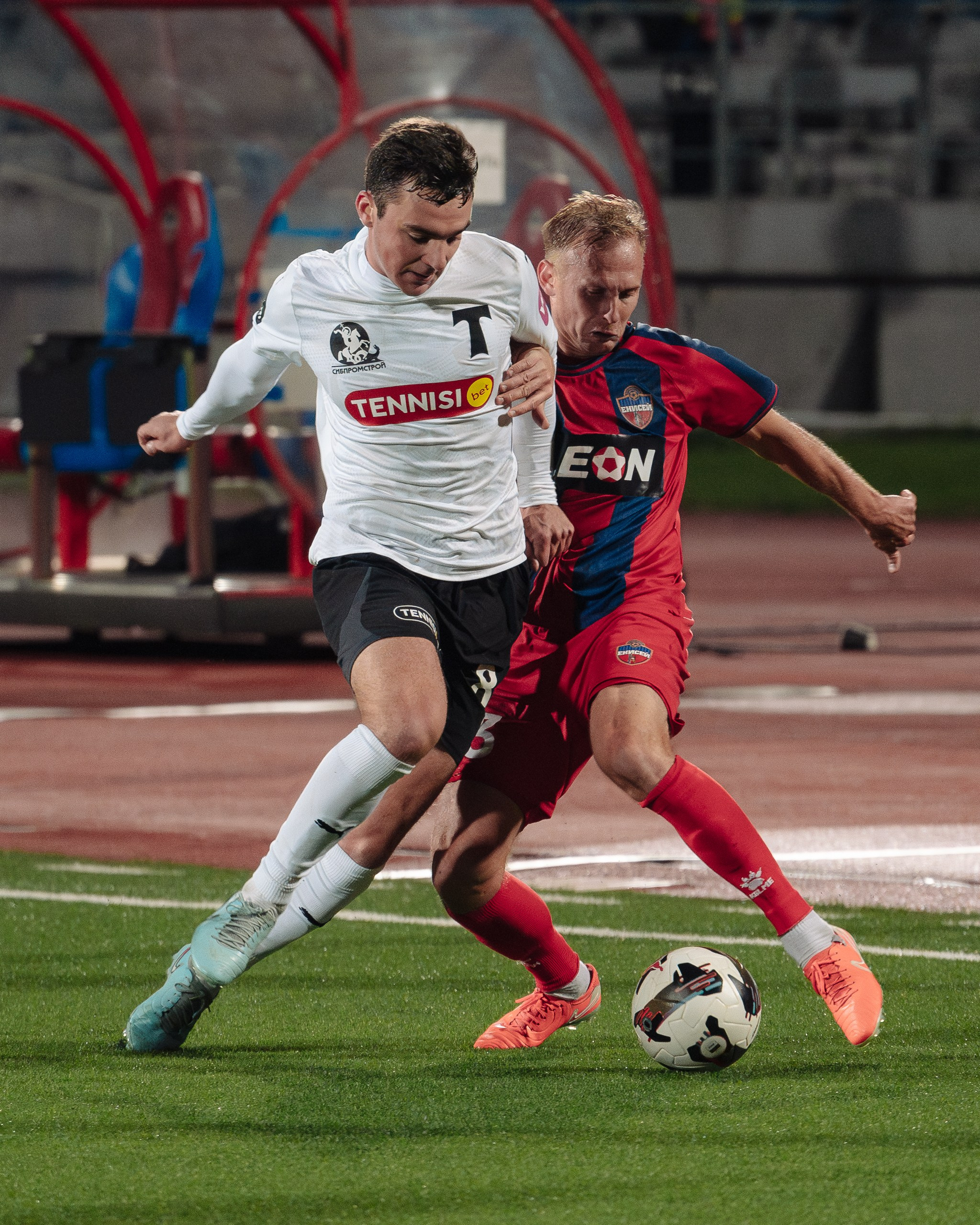 Футбол. Репортажный фотограф Красноярск Алекс Чампакхам