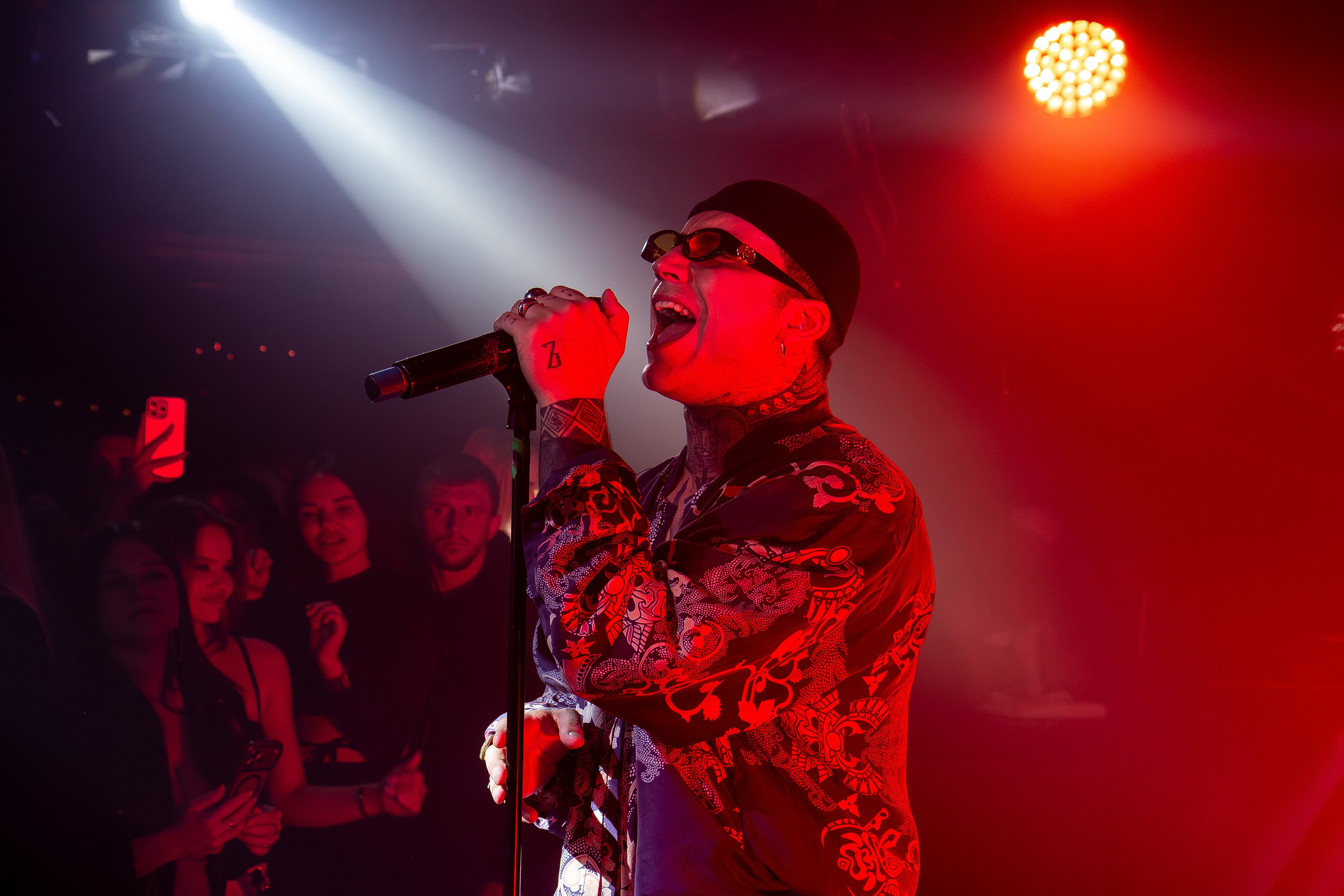 Концерт VA.NO | QUEST PISTOLS SHOW. Репортажный фотограф в Ялте Алексей Семёнов