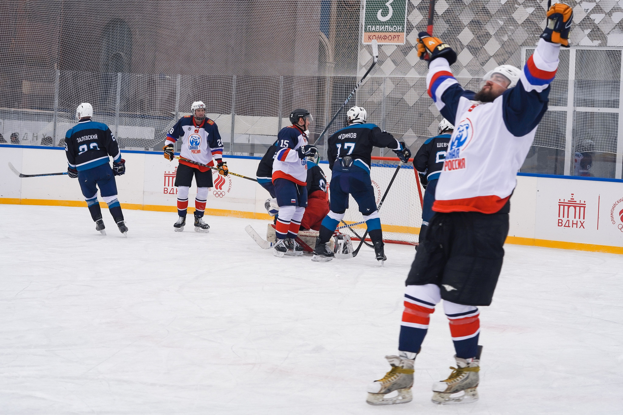 Хоккейный матч на ВДНХ. Анна, фотограф Москва, Зеленоград