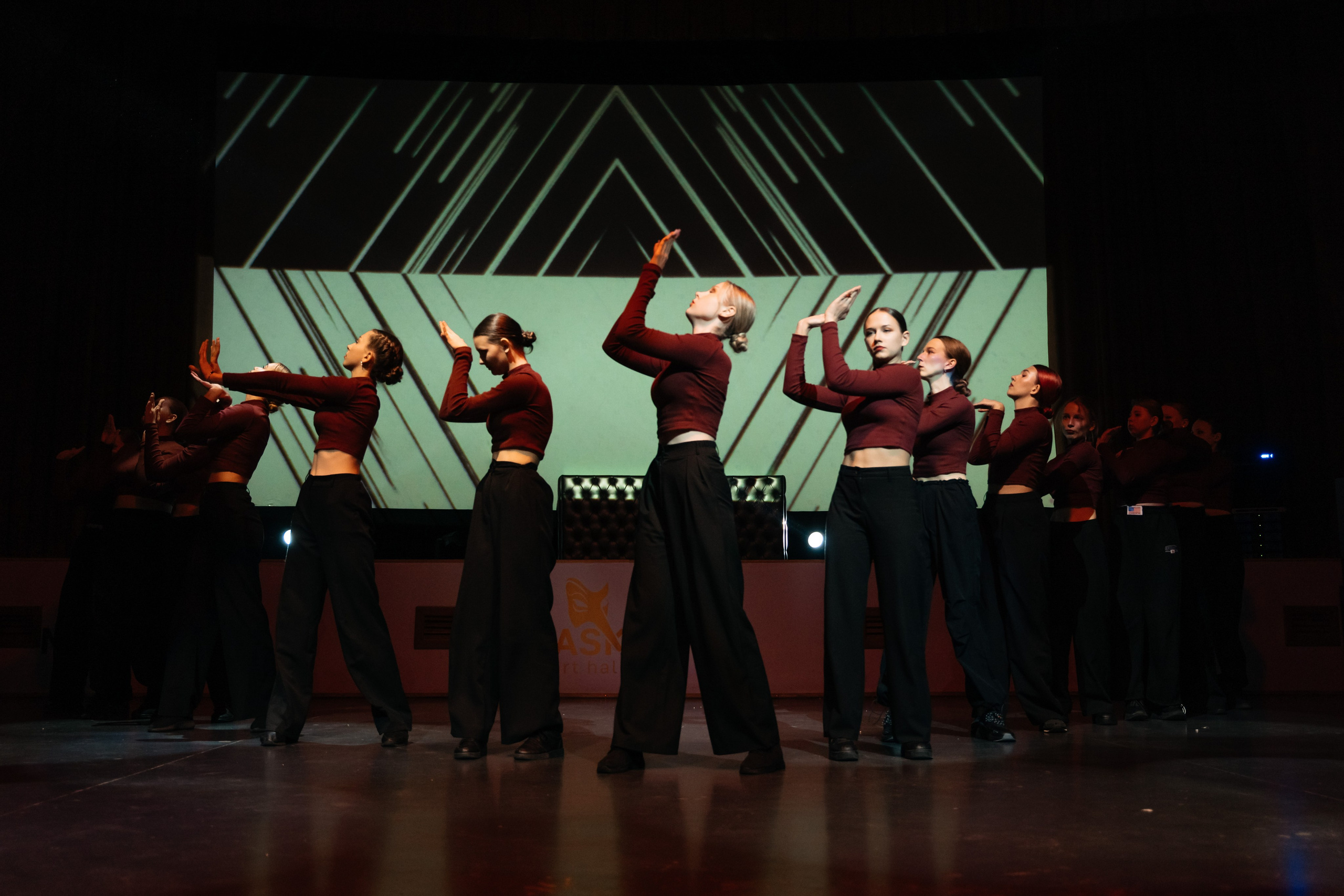 Танцы. Ульяна Ремезова | Фотограф | Челябинск