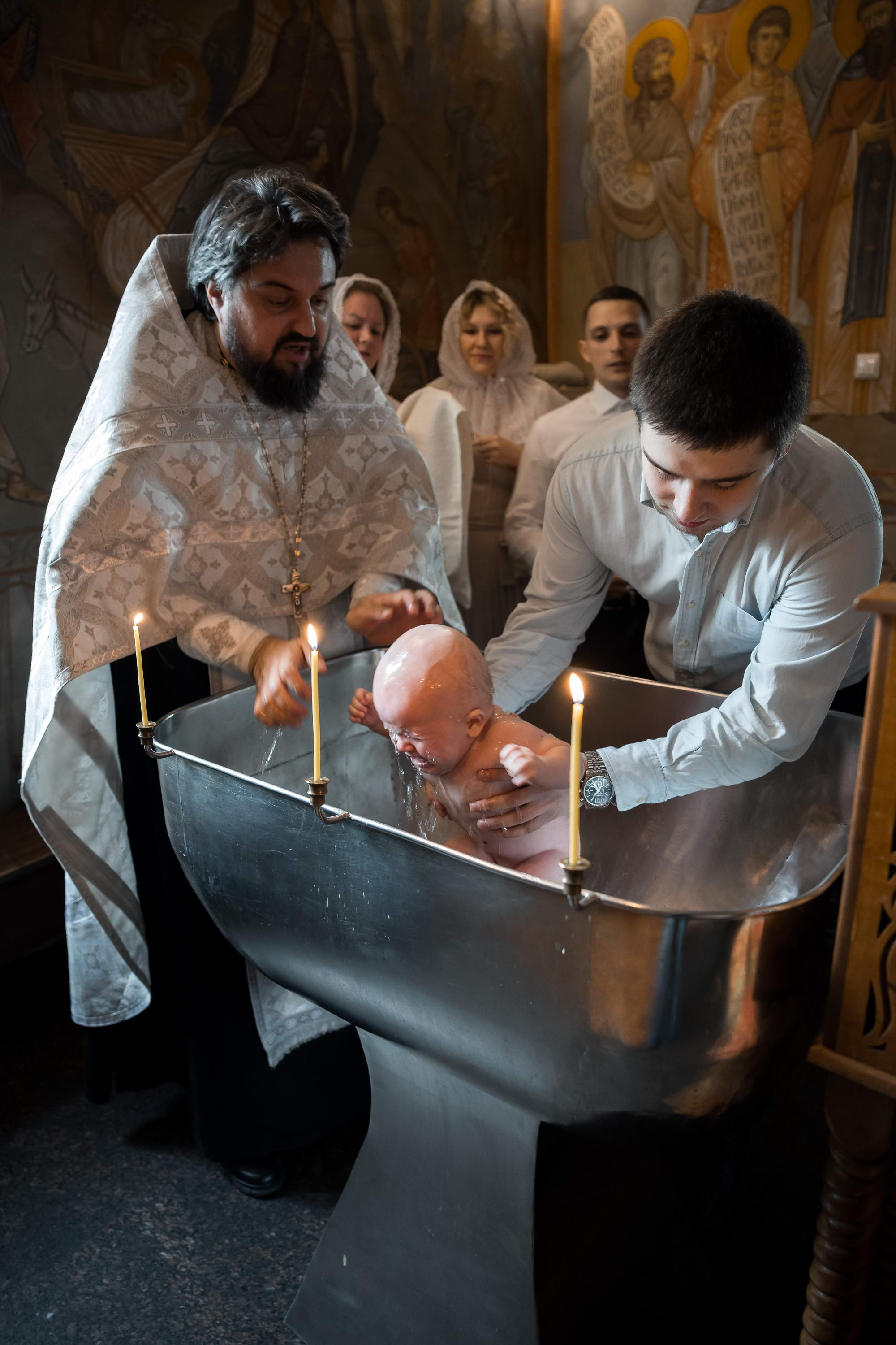 Крещение младенца. Свадебный фотограф Игорь Брундасов 8PHOTO на свадьбу венчание загс СПб