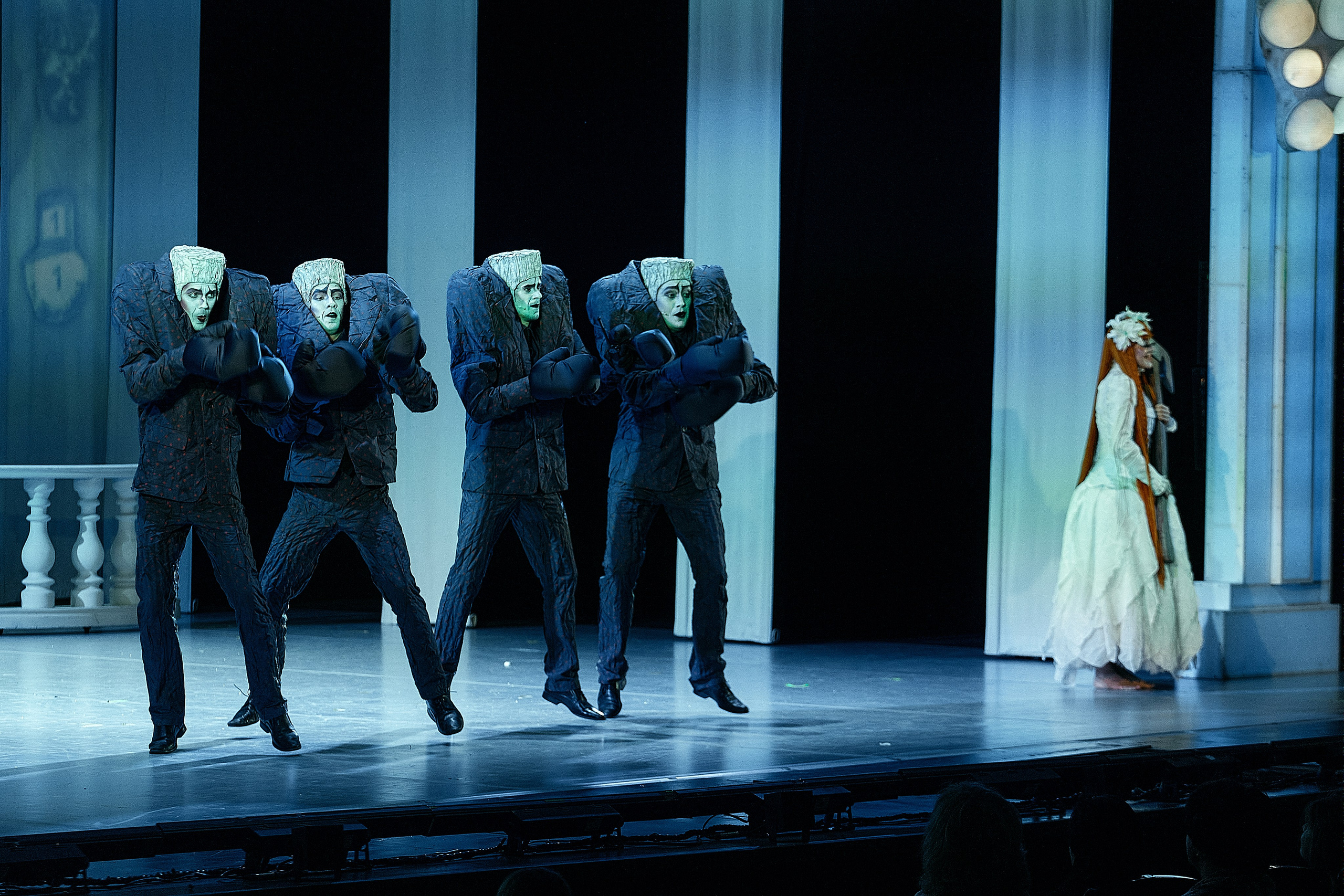 Все о Золушке. Фотограф Нина Антонова