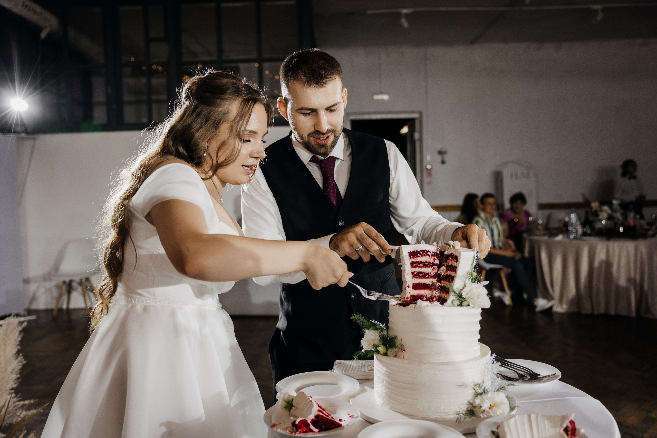 Свадьба в лофте 2022. Бюджет 675.000. Организатор свадеб в Ростове-на-Дону