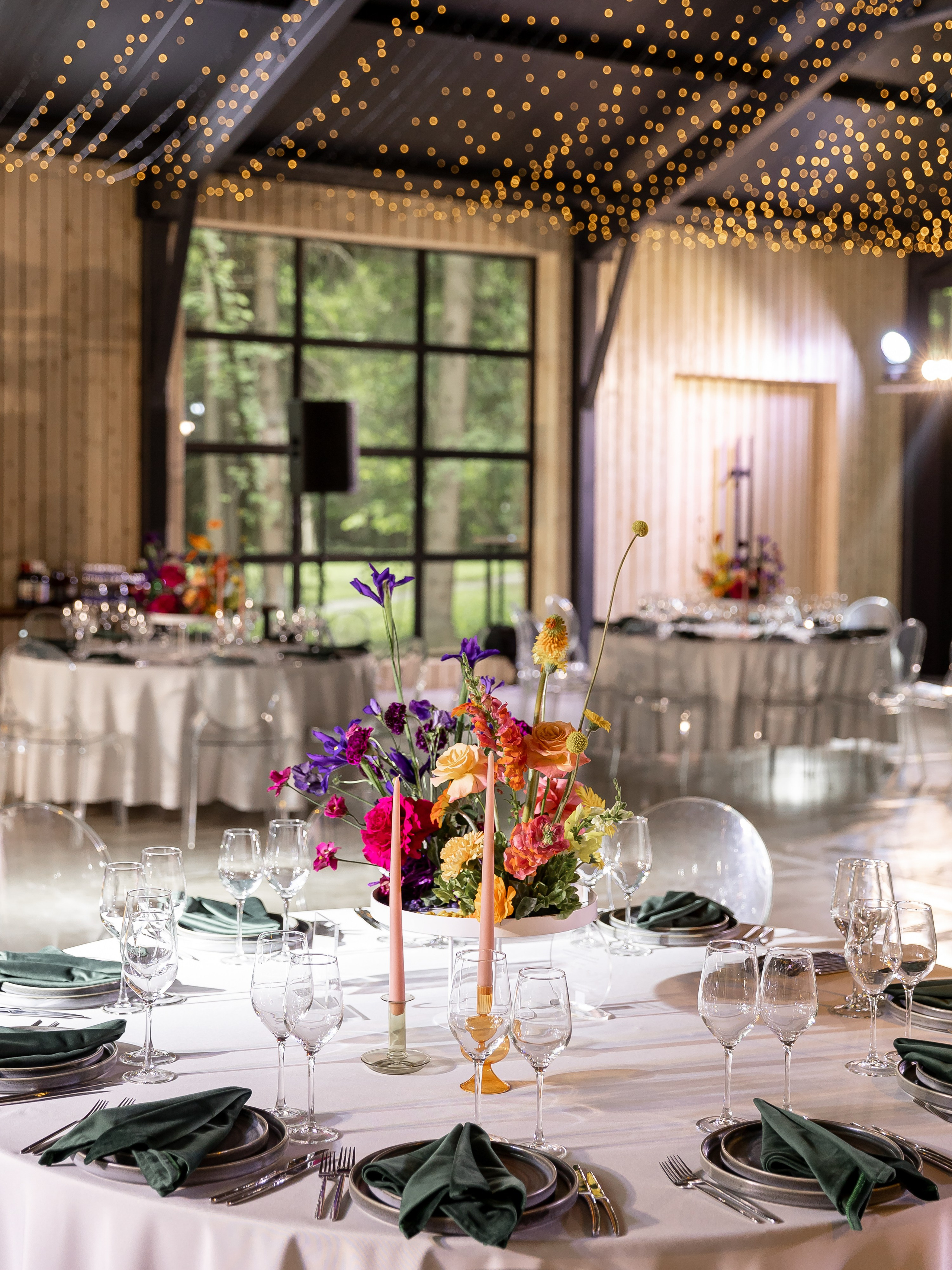 Backstage свадебного агентства Vozdukh_Weddings. Свадебный фотограф Колесников Антон