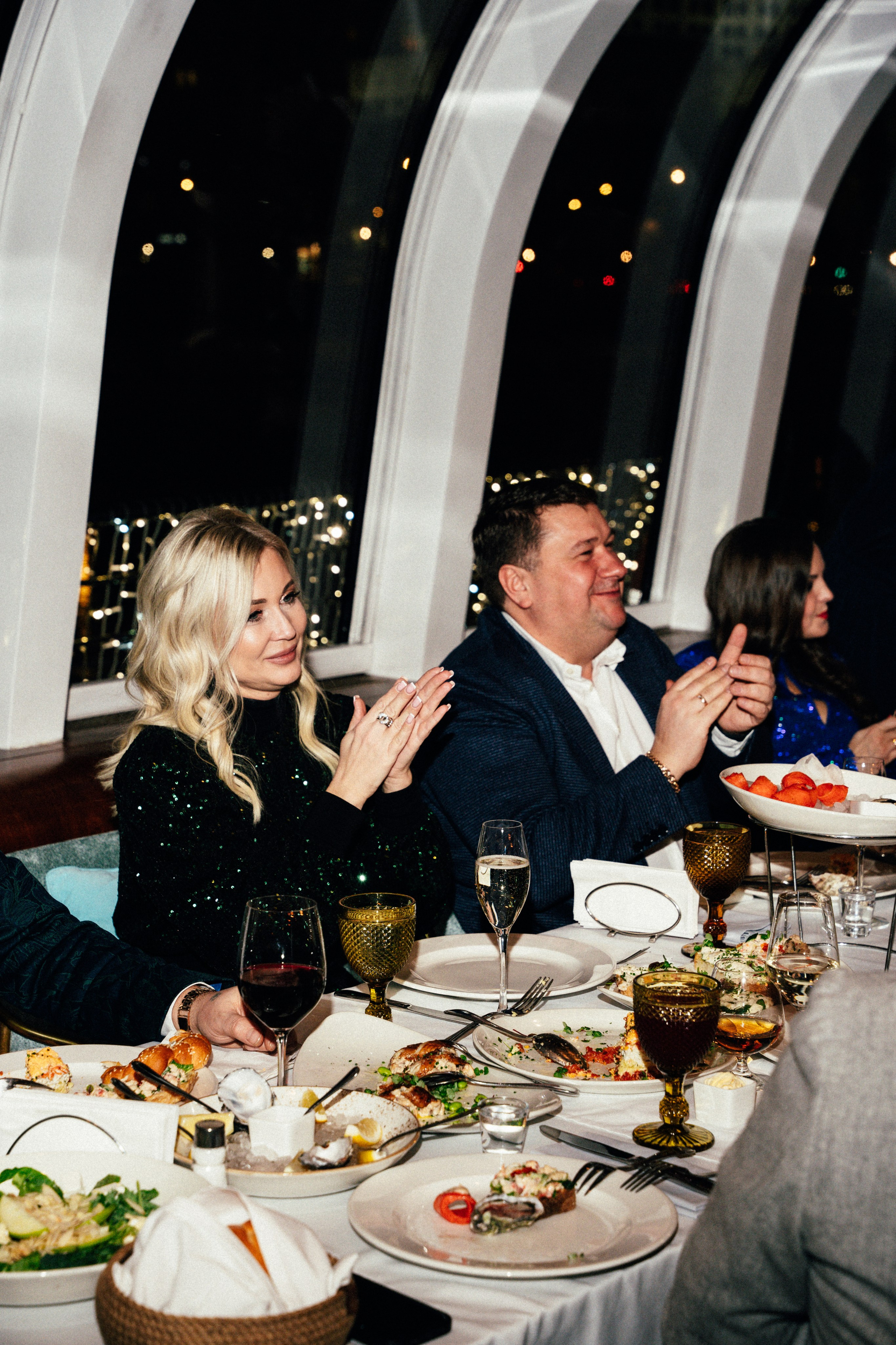 Корпоратив Erwin Река. Портретный и репортажный фотограф