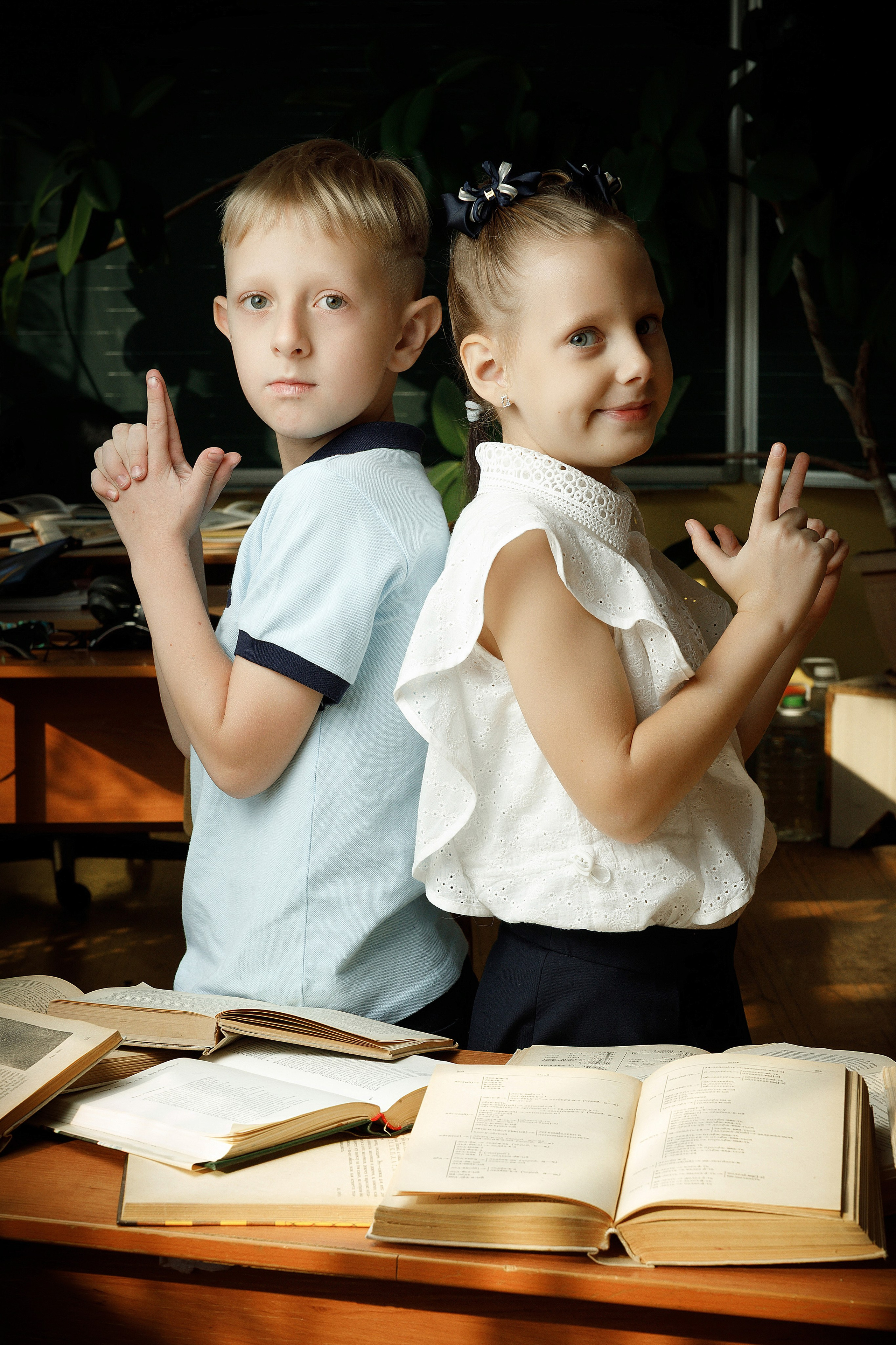 Фотосессия для 2-го класса шк 58. Photoalbum-vl.ru