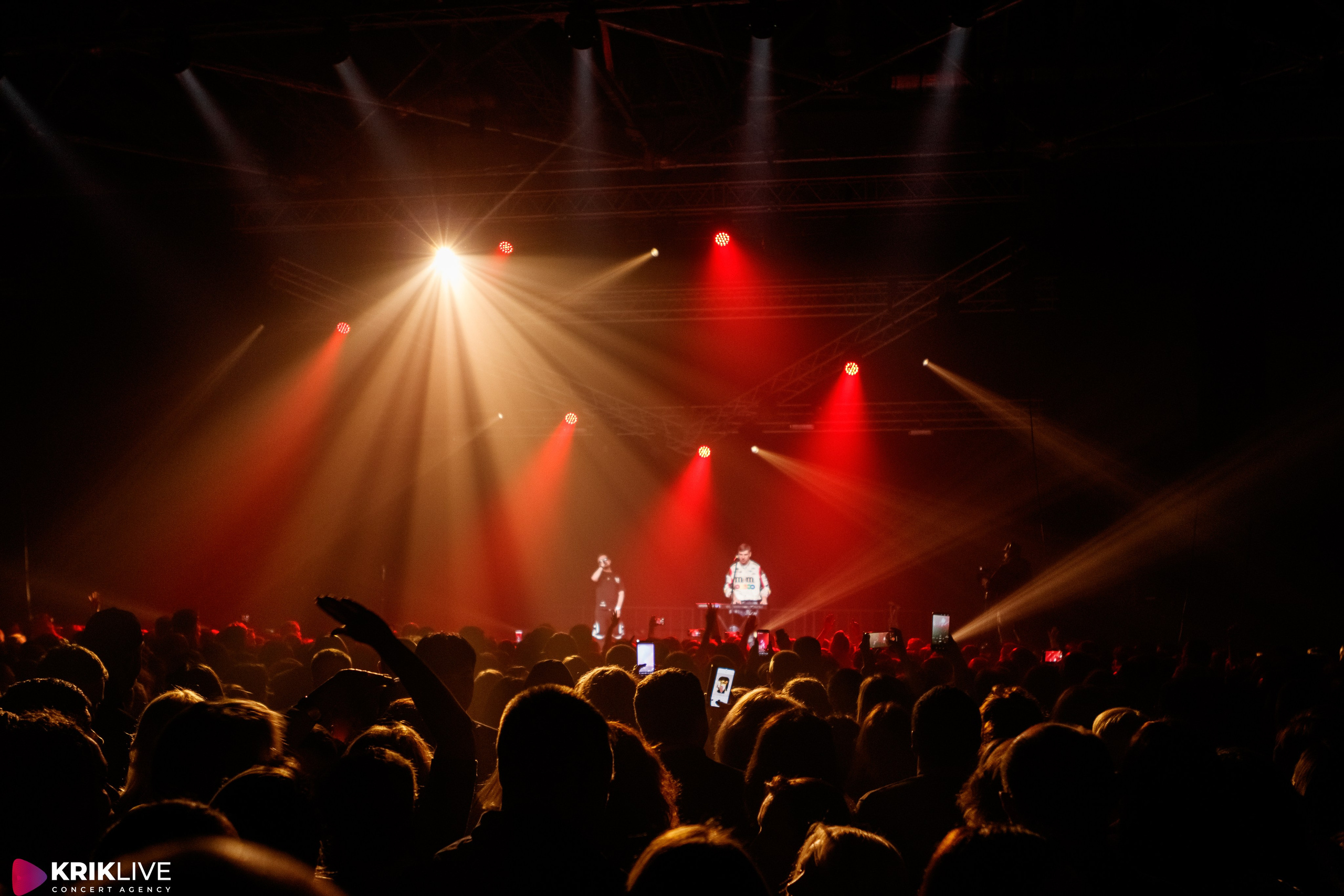 Дискач 90-х. Портретный и пейзажный фотограф Никита Павлов