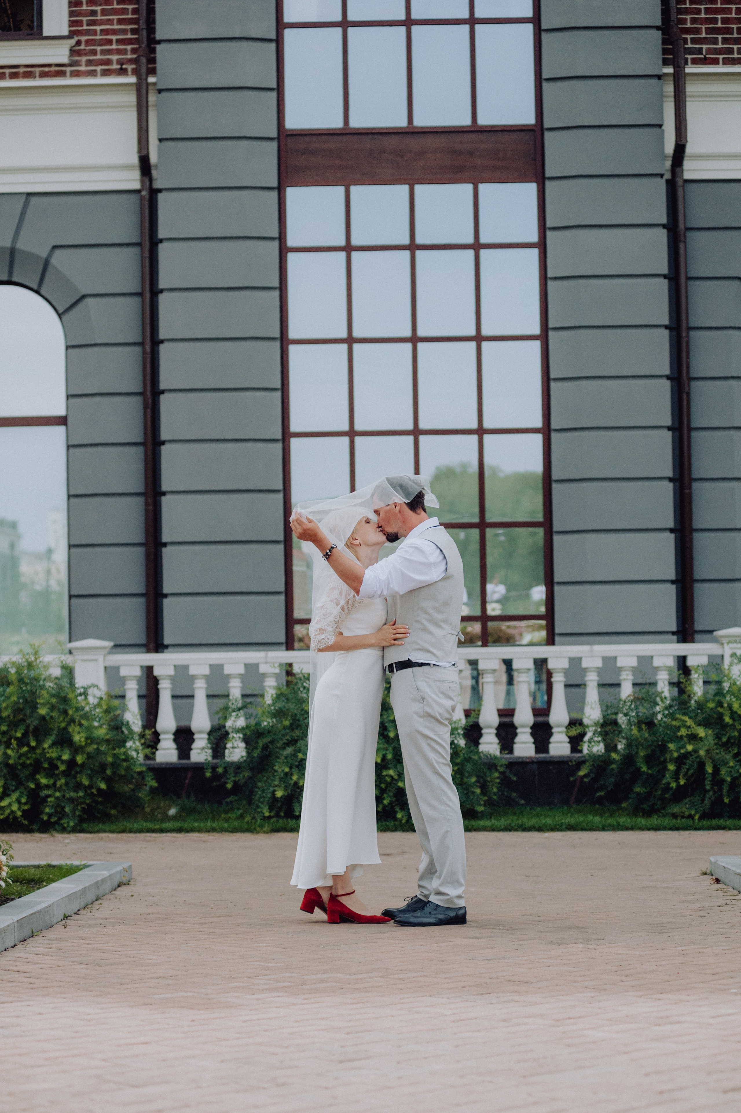 Саша и Женя. Семейный и женский фотограф, контент фотосессия в Екатеринбурге