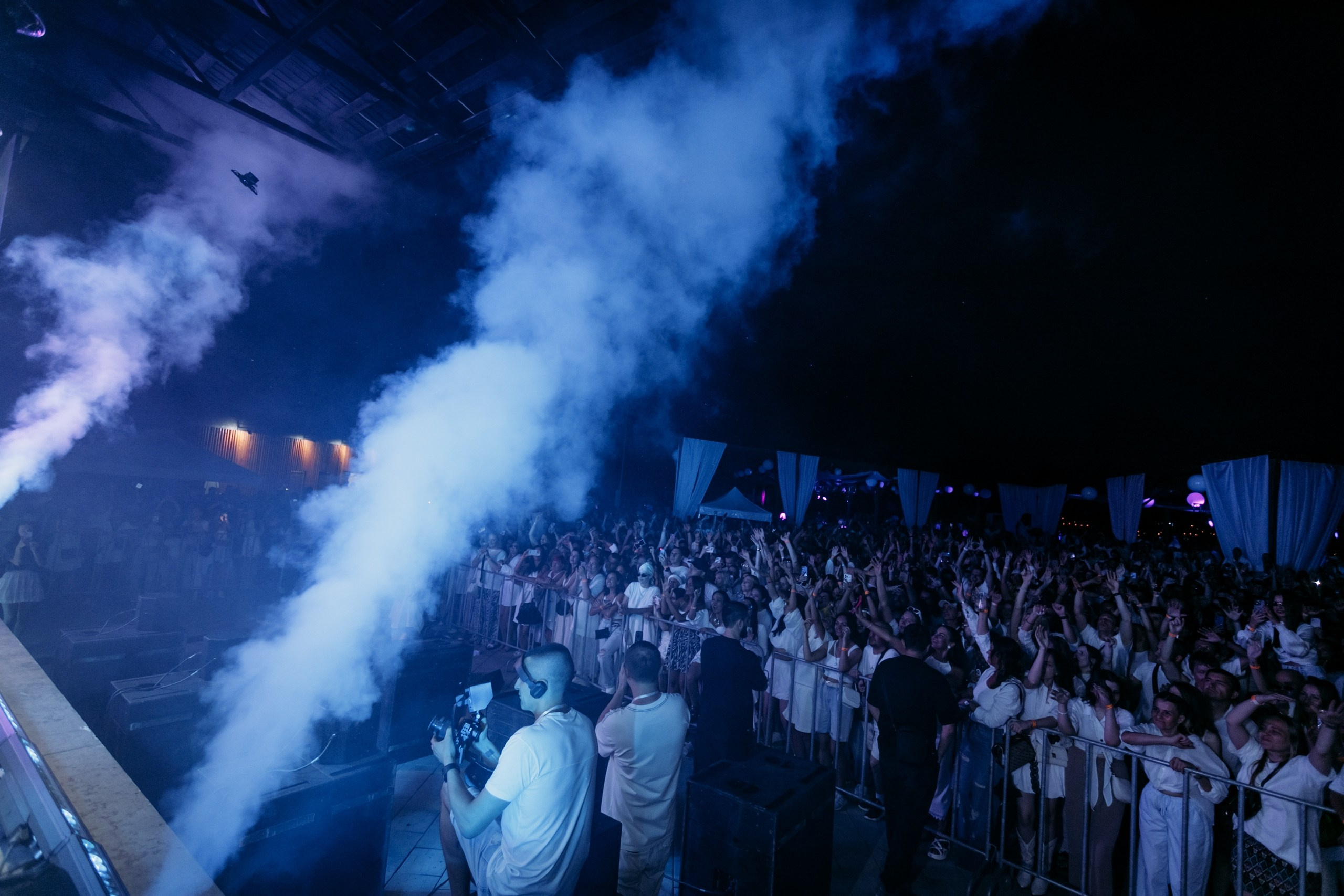 White Party @ Бархат парк. Репортажный фотограф Максим Полянский. Москва, Санкт-Петербург, Красноярск