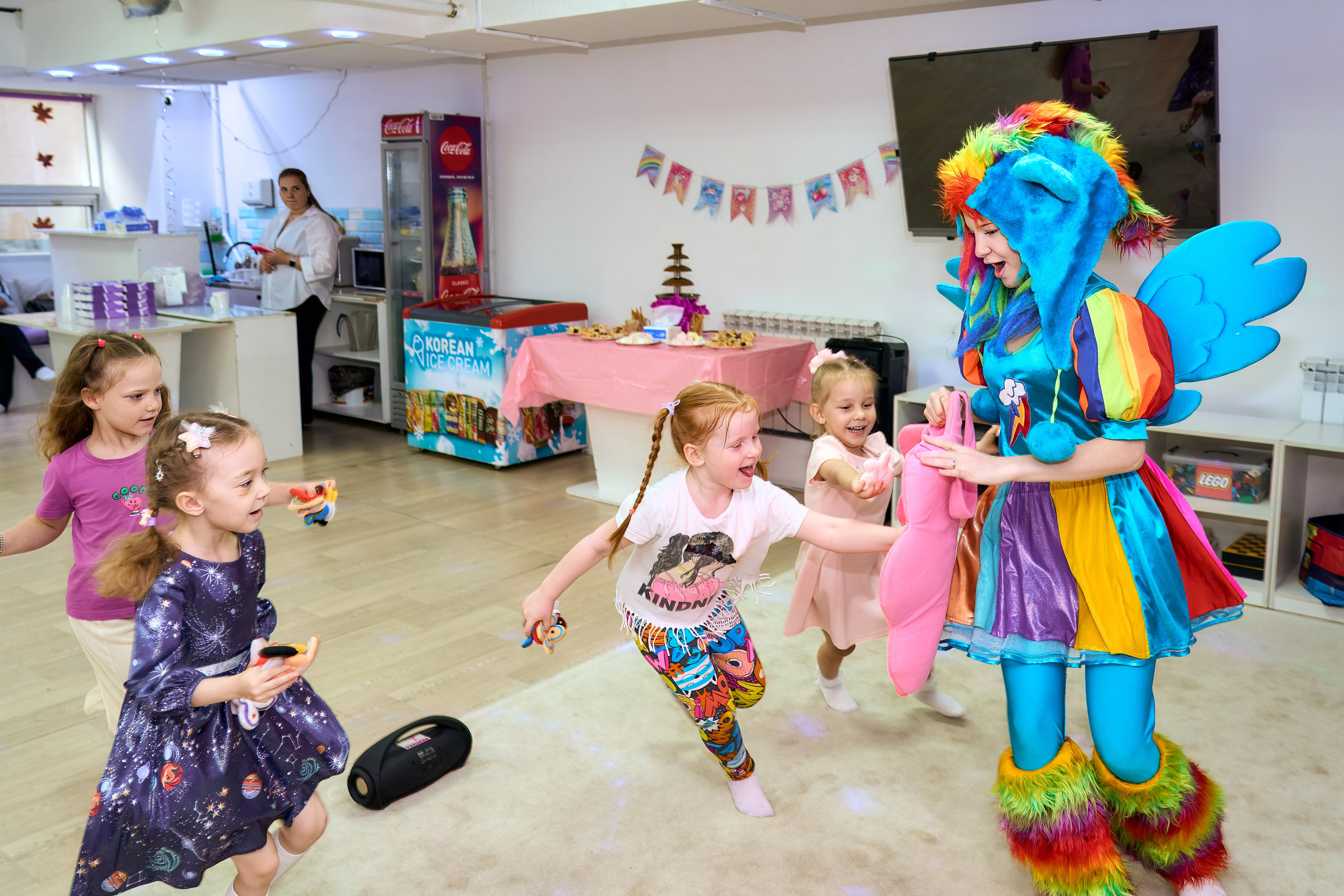 Универик. Фотограф на любой праздник в Южно-Сахалинске