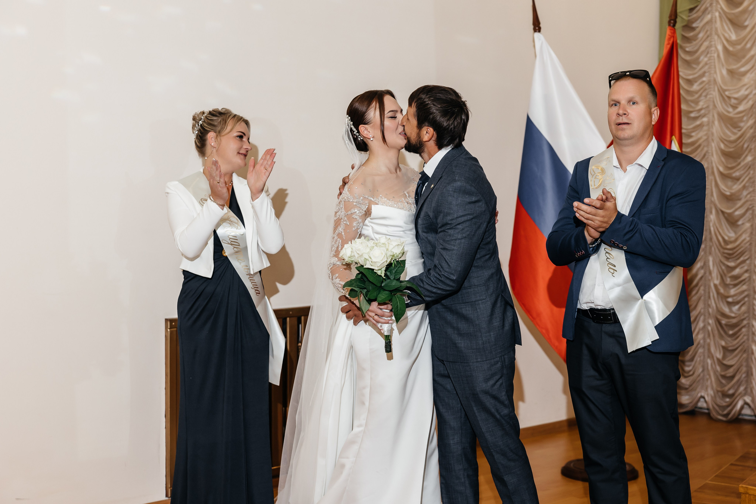 Анонс свадьбы Юлии и Сергея. Свадебный фотограф в Крыму и Севастополе Ольга Баскакова