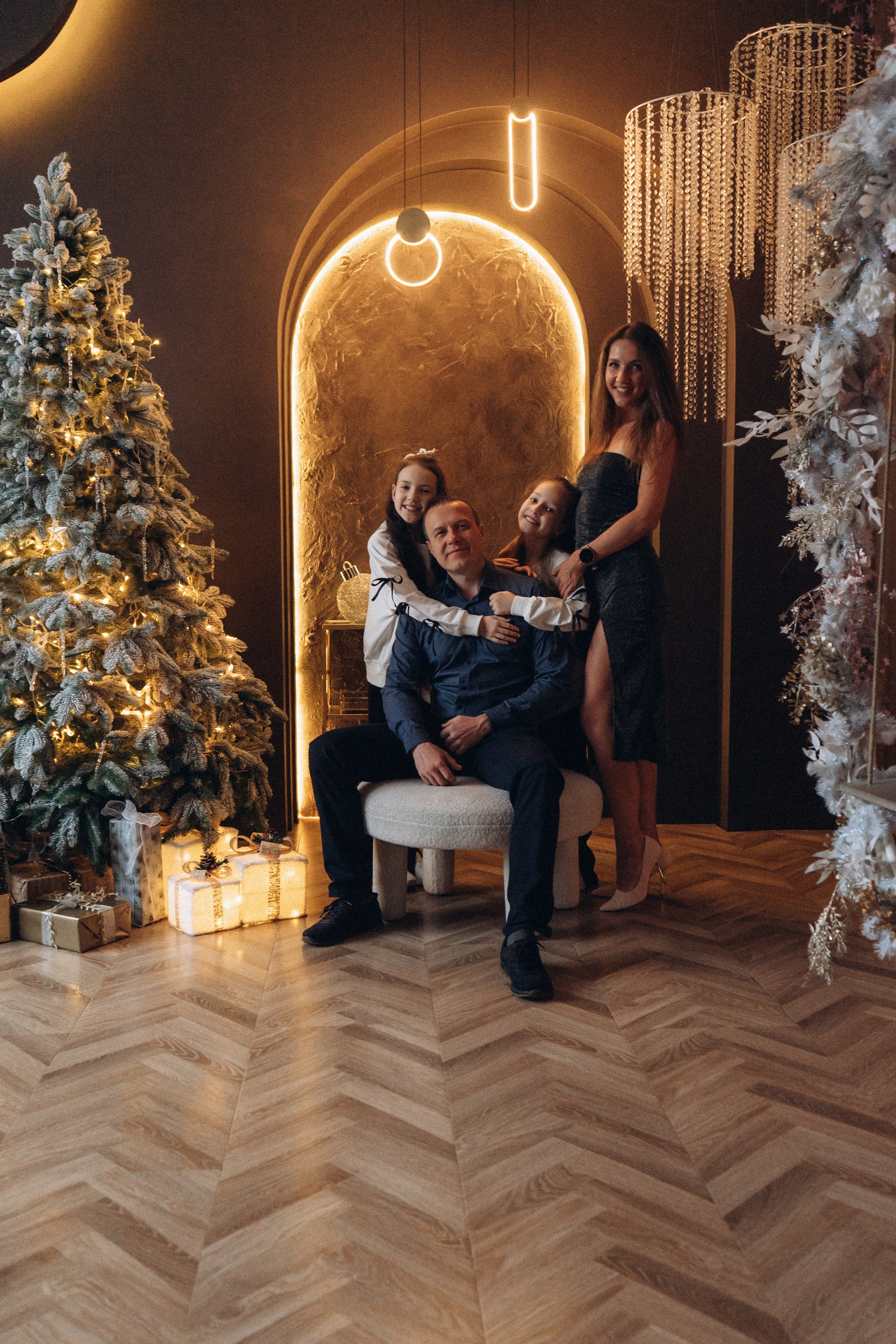 Семейная съемка в студии. Фотограф Екатеринбург Кокшарова Александра